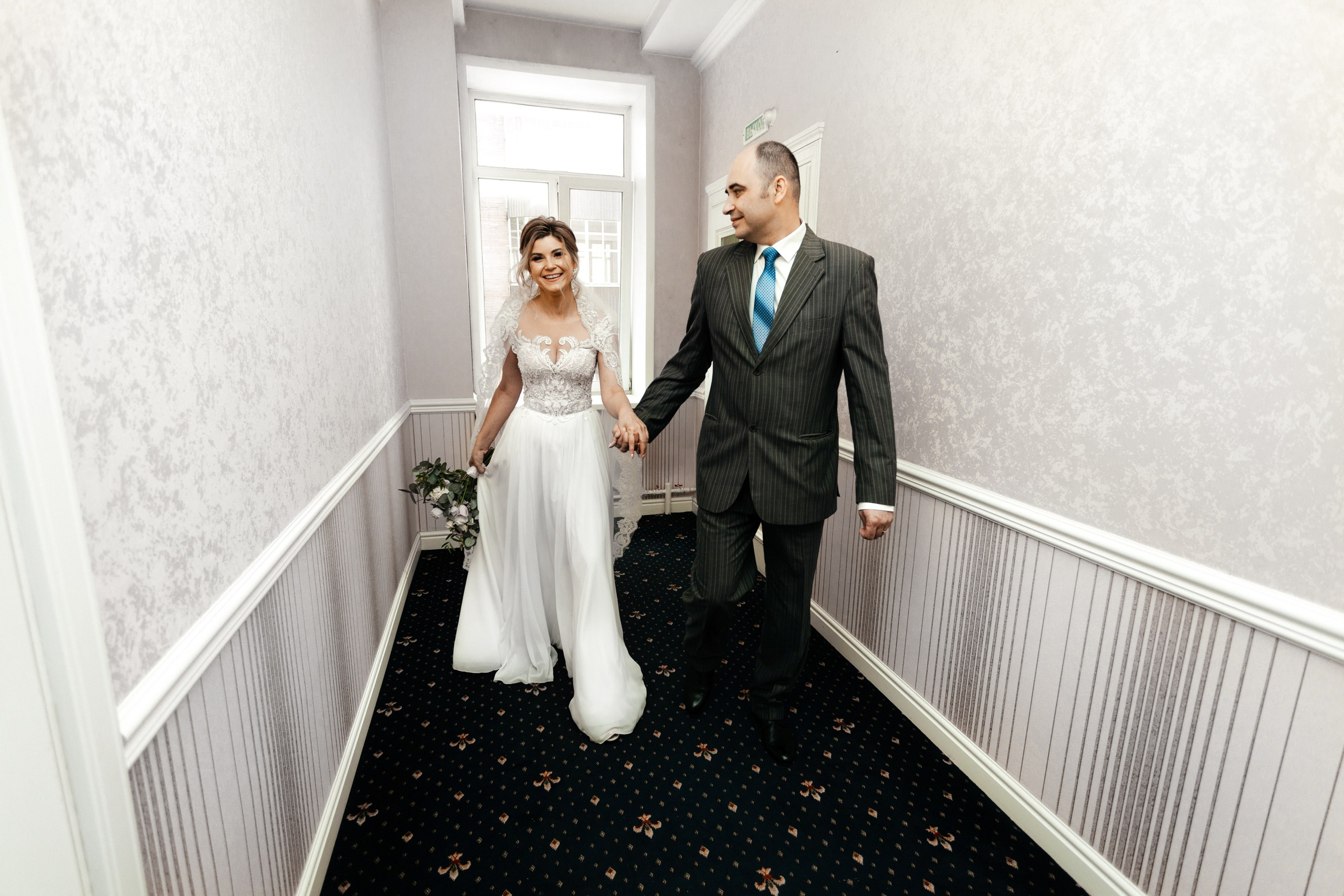 Милая фотосессия у храма. Свадебный и семейный фотограф в Новокузнецке Светлана Числова