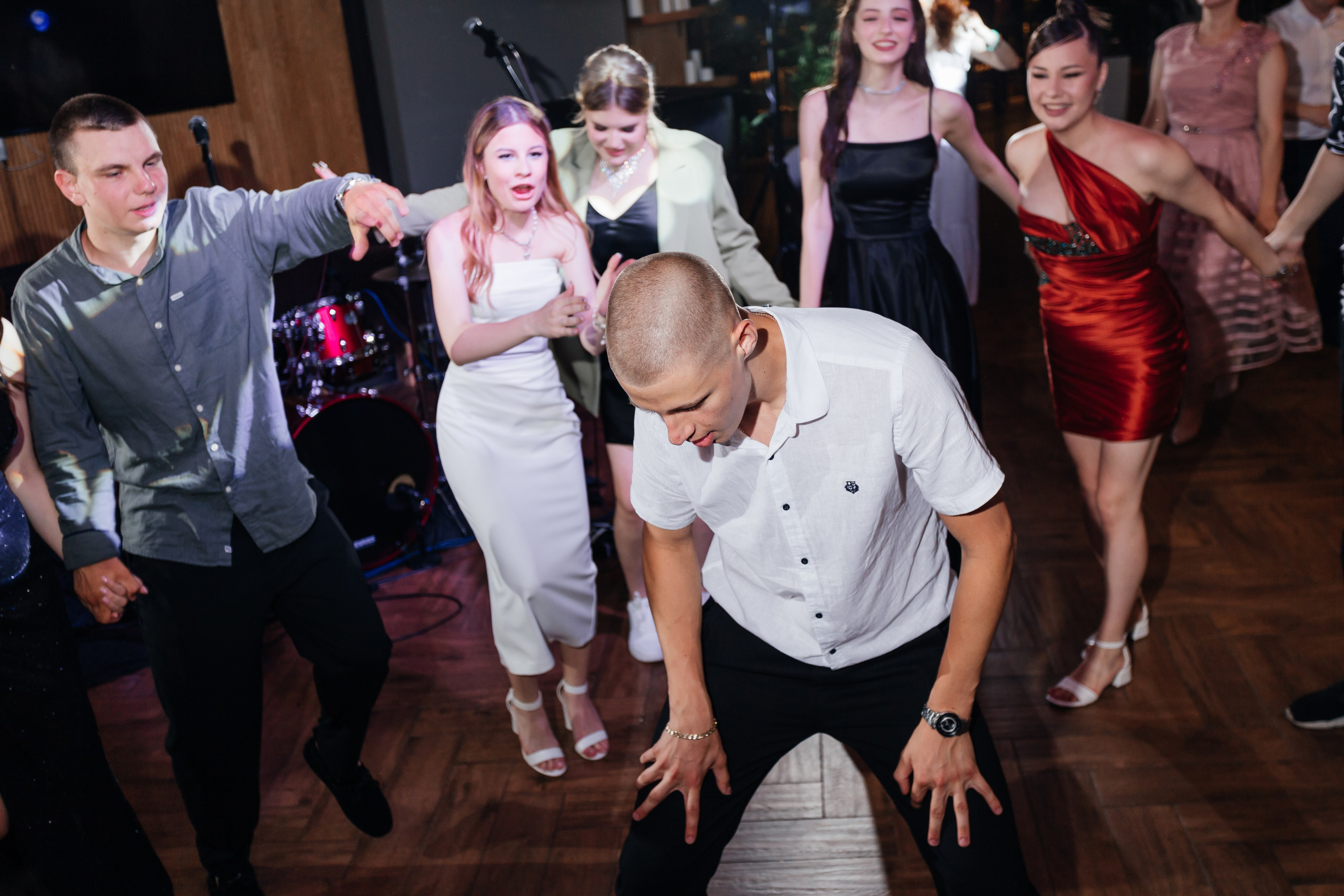 Выпускной 11 «А». Школа № 42. Свадебный фотограф в Краснодаре Николай Крауз