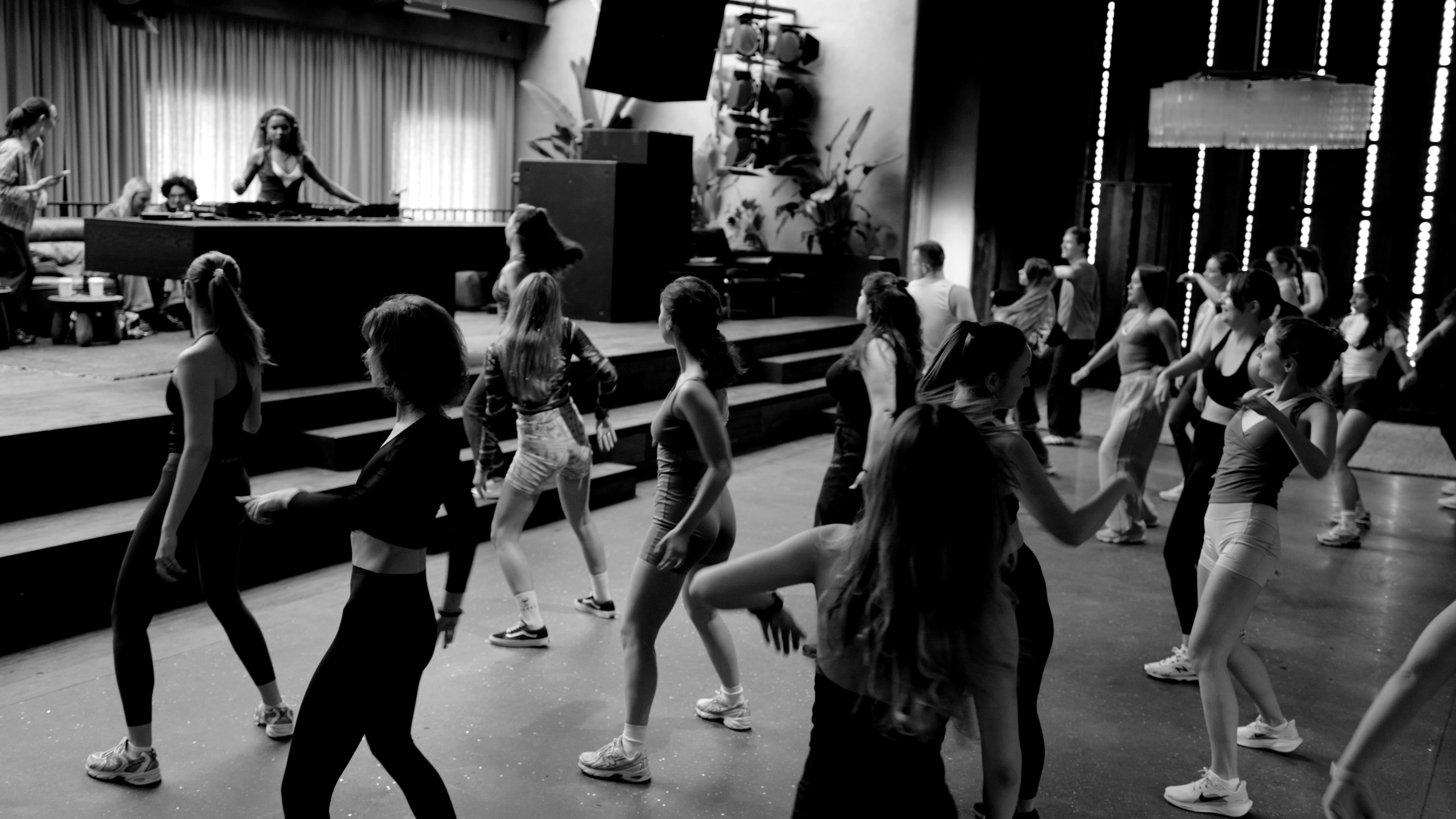 .оригинал — CONNECTED x 128Studio / 18.01.2026. TENZO | Креативный продюсер / Арт-директор