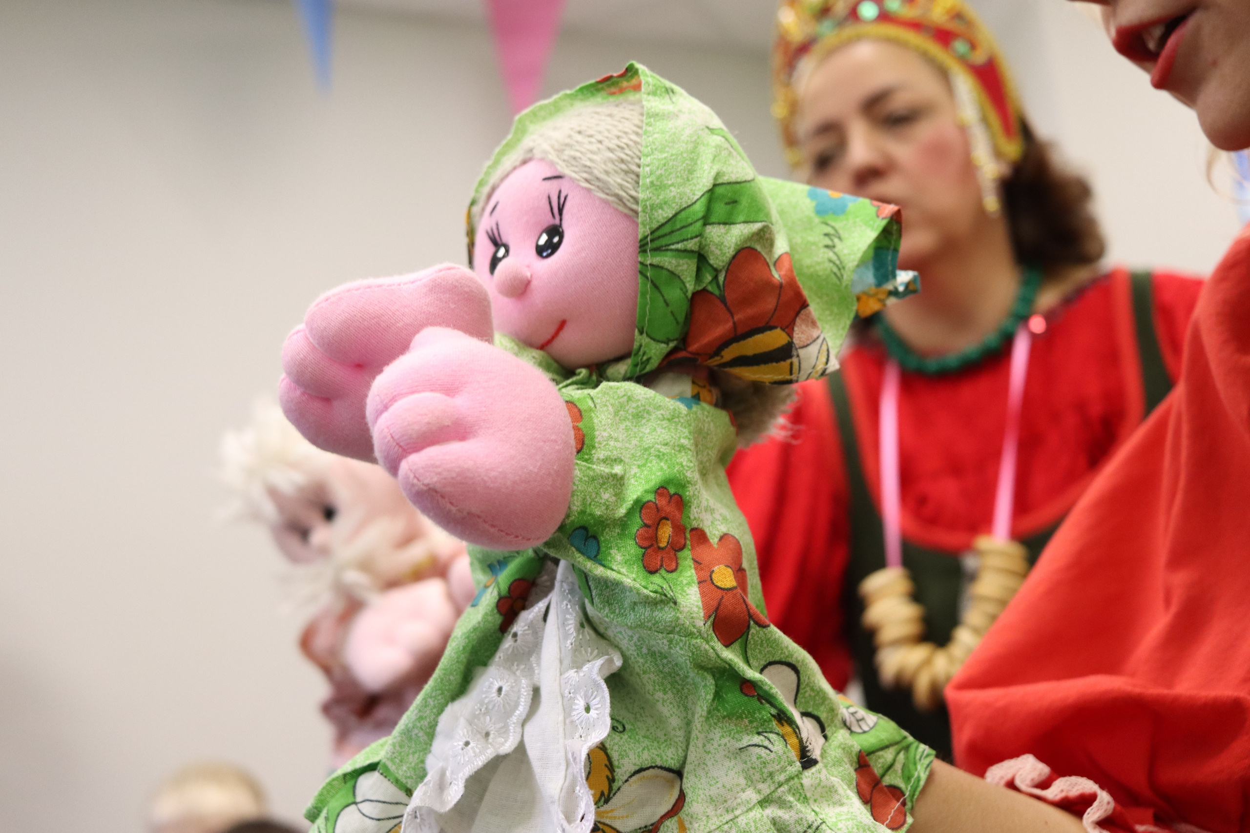 Масленица для малышей в «Зелёной груше». Репортажный фотограф в Москве и Зеленограде Karina-vozd