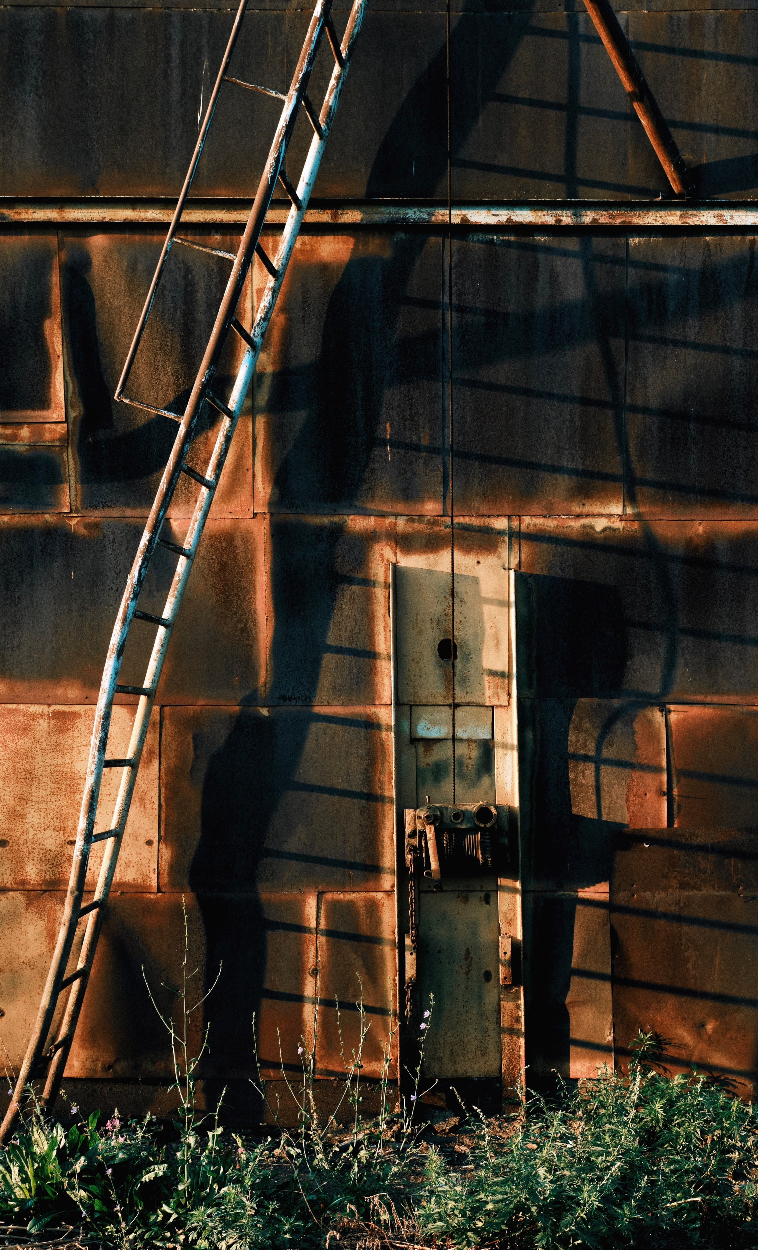 Уличная фотография из Кирова. Фотограф-любитель из Кирова Андрей Погребняк