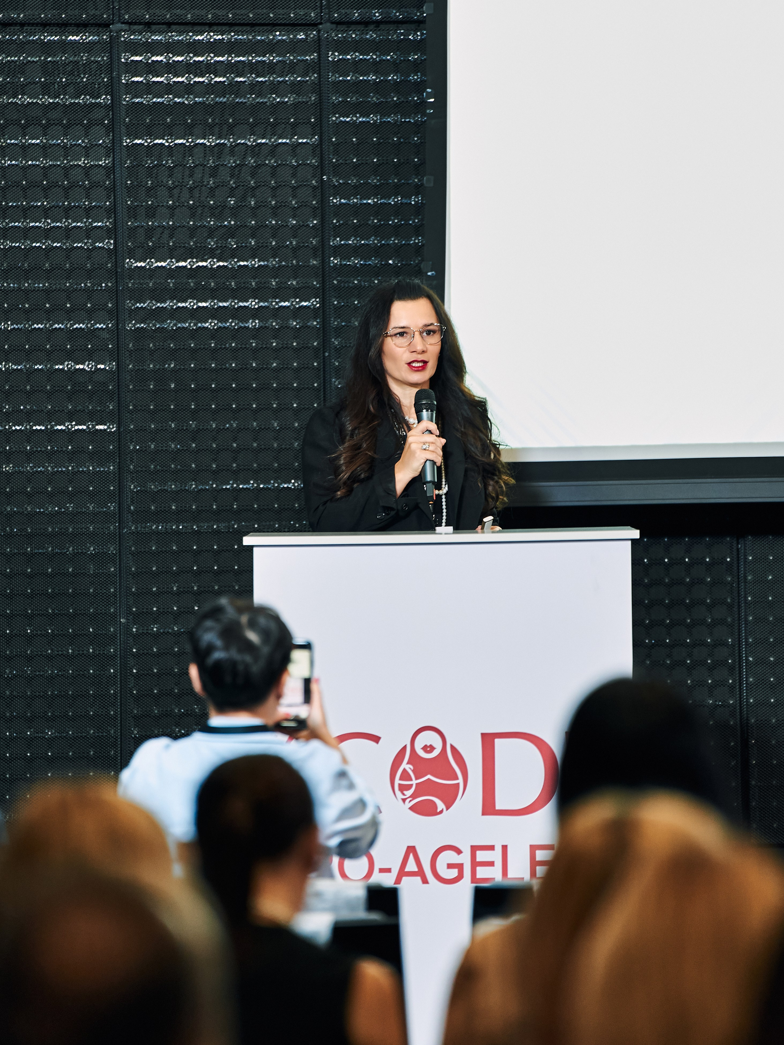 СПИКЕРЫ. PRO-AGELESS