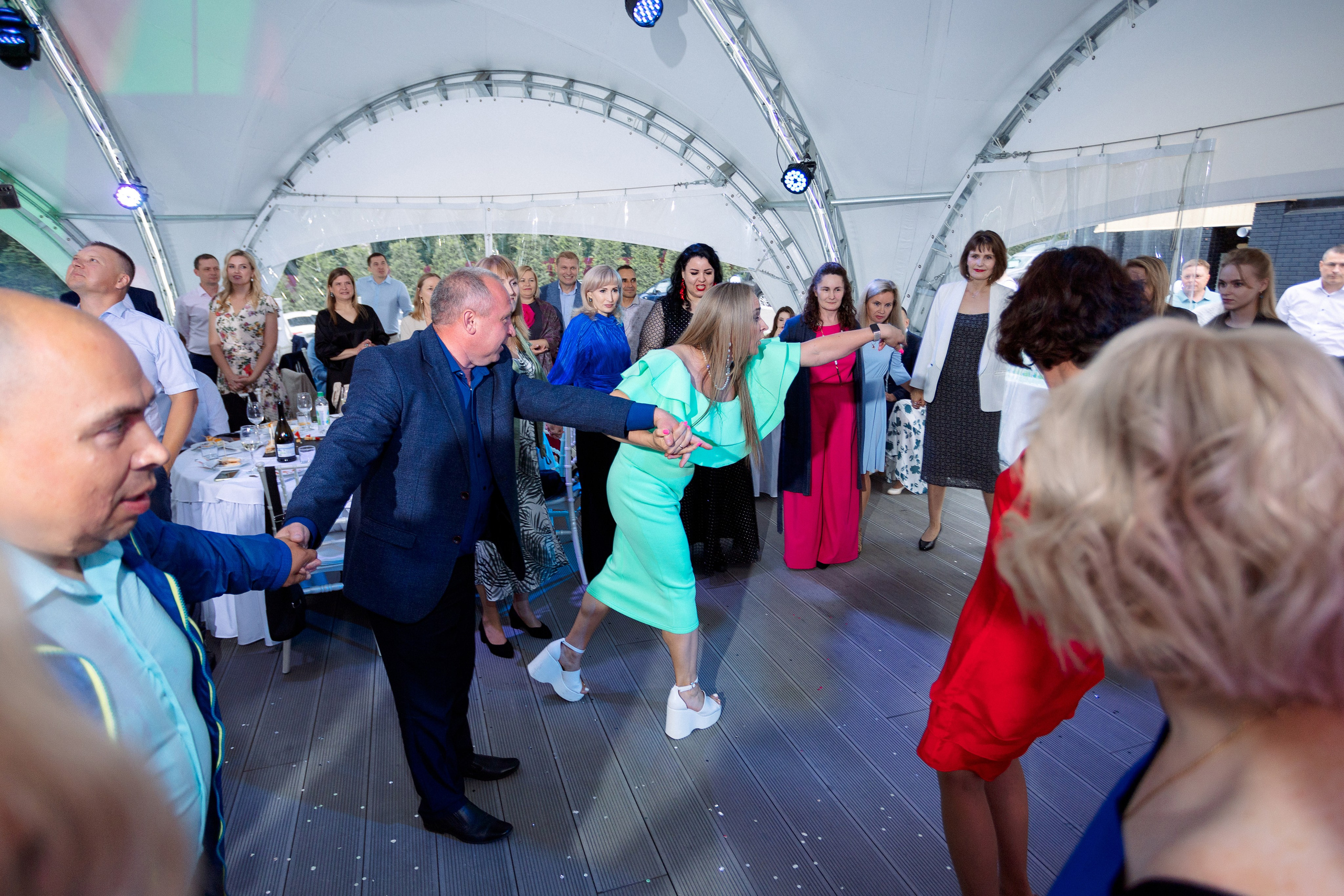 ВЫПУСКНОЙ: Волки-Липки. Все фото. Профессиональный фотограф в Ижевске Леша Петров