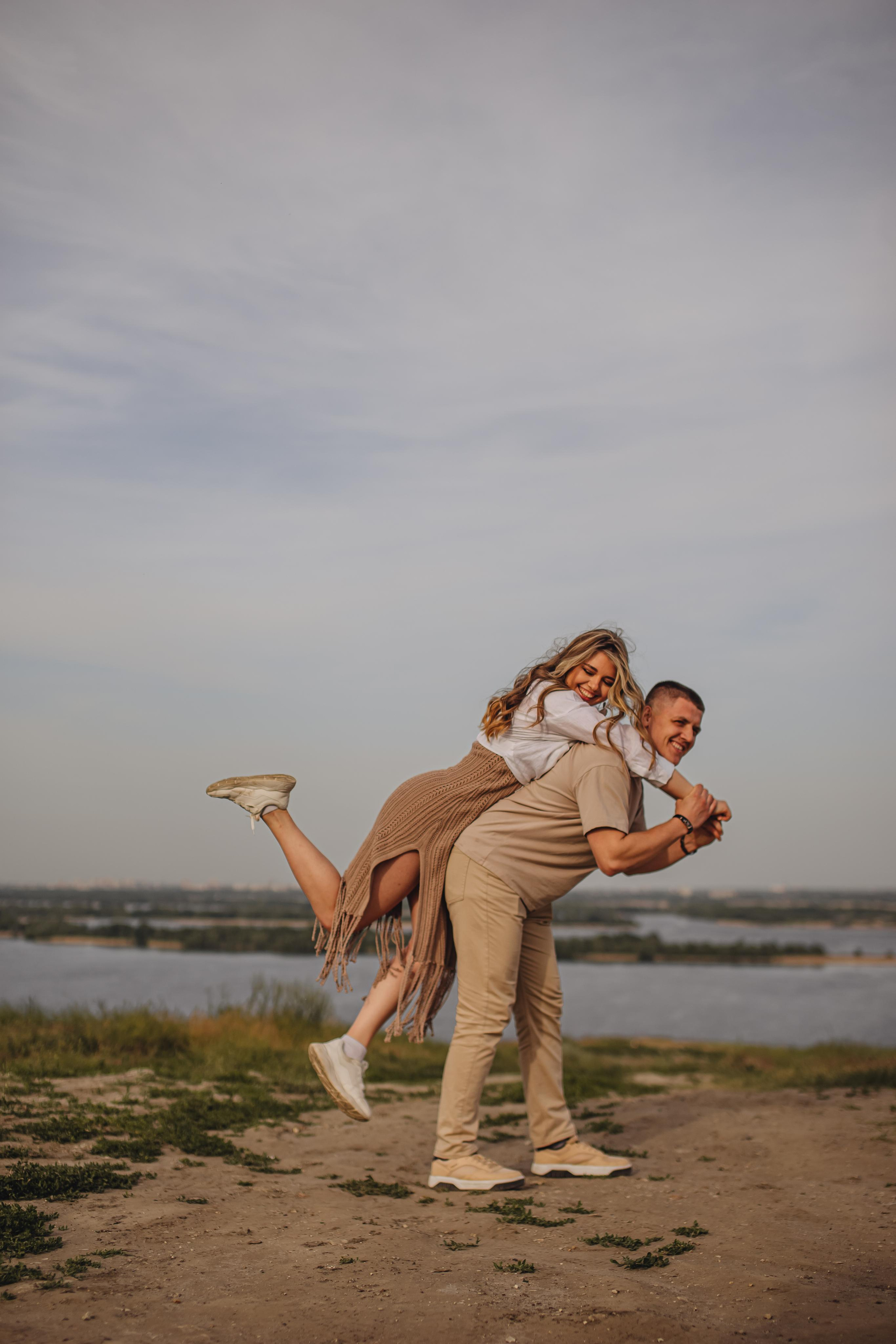 Даша и Рома. Семейный и свадебный фотограф в Саратове Евангелина Штах