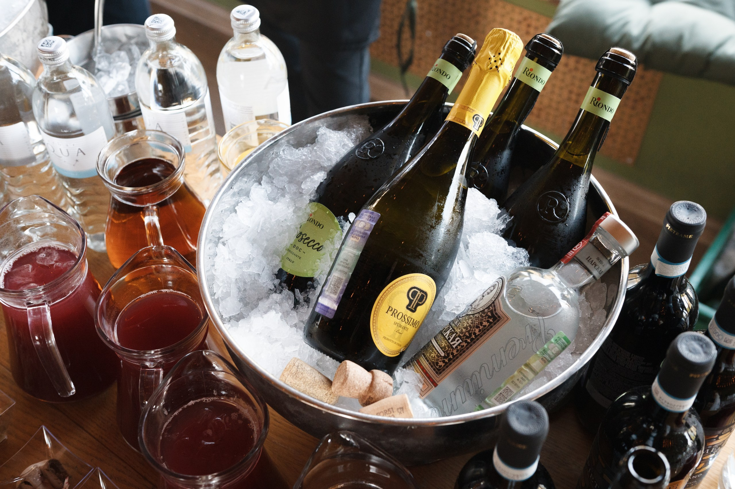 Свадьба в ресторане Берег в Москве. Праздничное агентство ПИОН