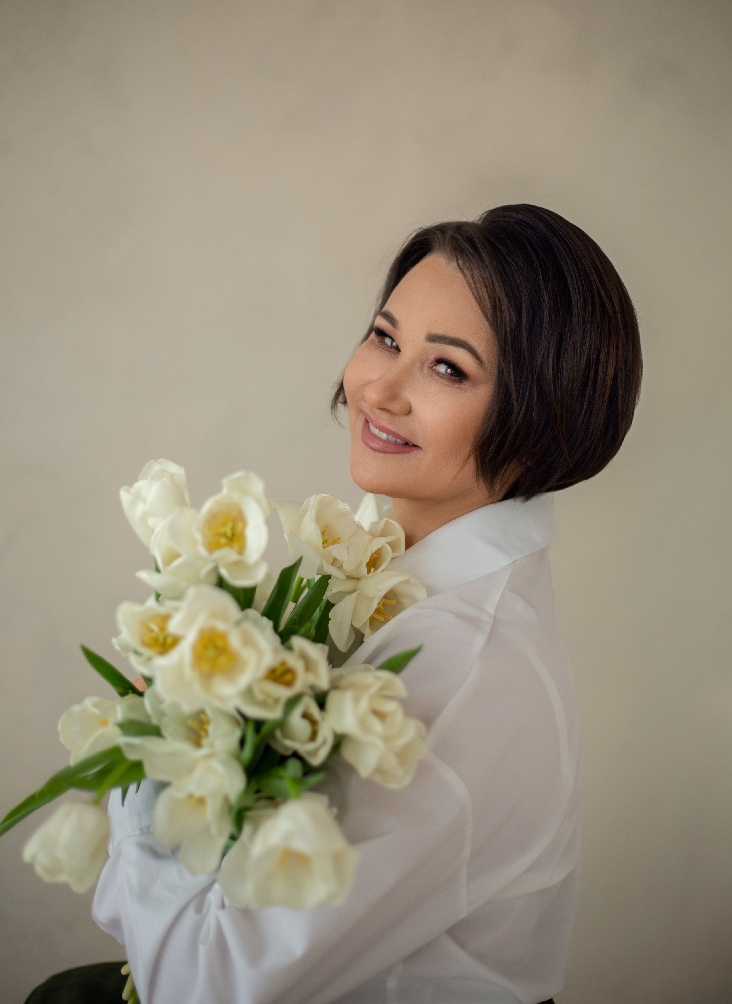 Женский портрет в студии. Женский и семейный фотограф в Екатеринбурге Маша Пруц