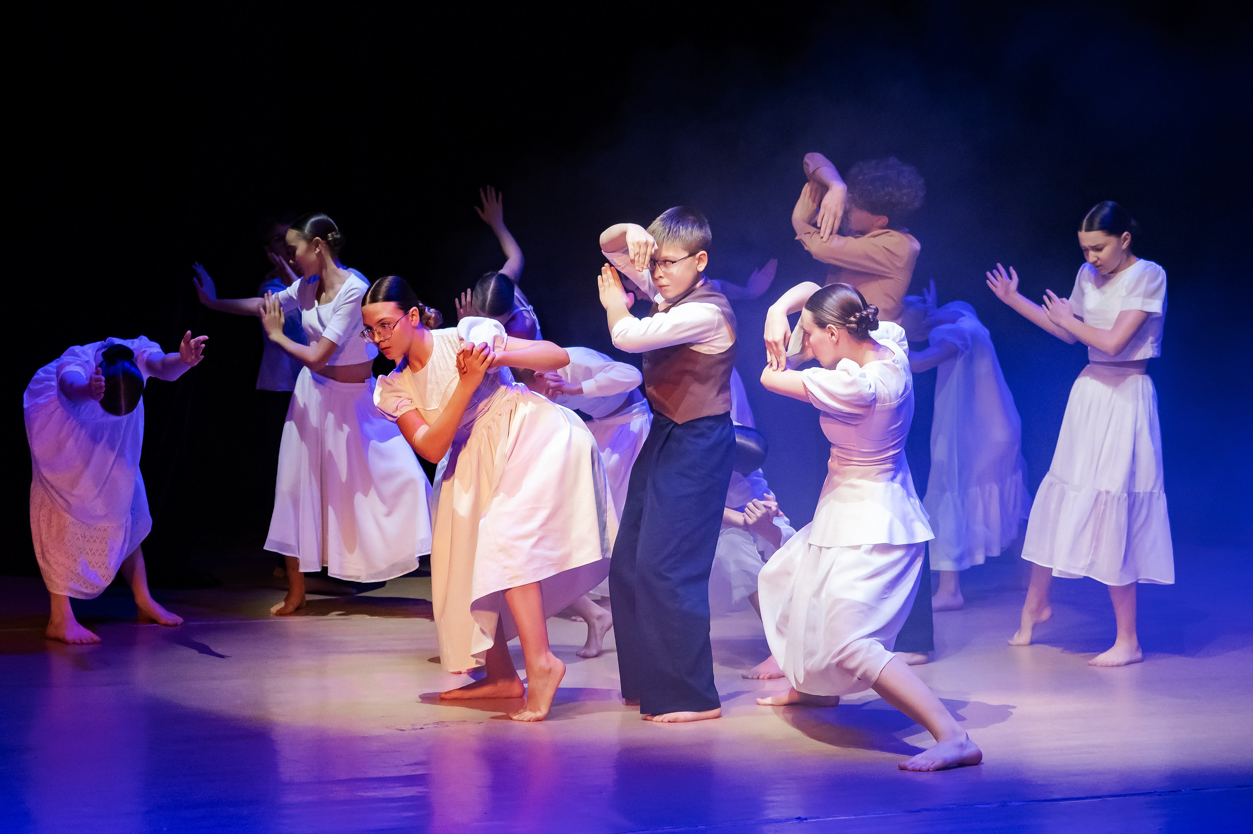 Концерт «Пространные танцы». Репортажный, семейный и детский фотограф в Пензе и Заречном Арина Ермилова. Картины барельеф на заказ