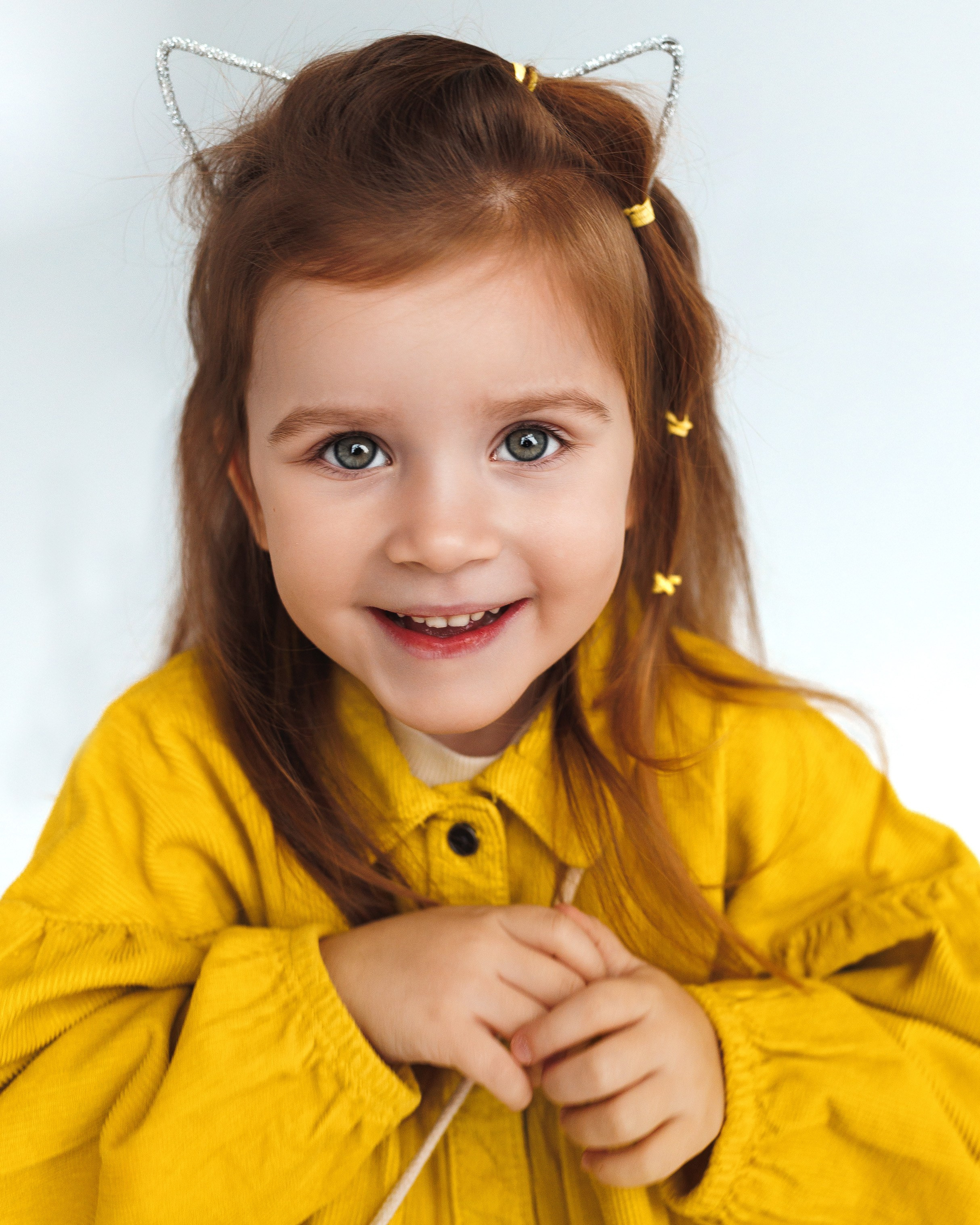 Детская фотосессия. Первая съемка Матильды в студии