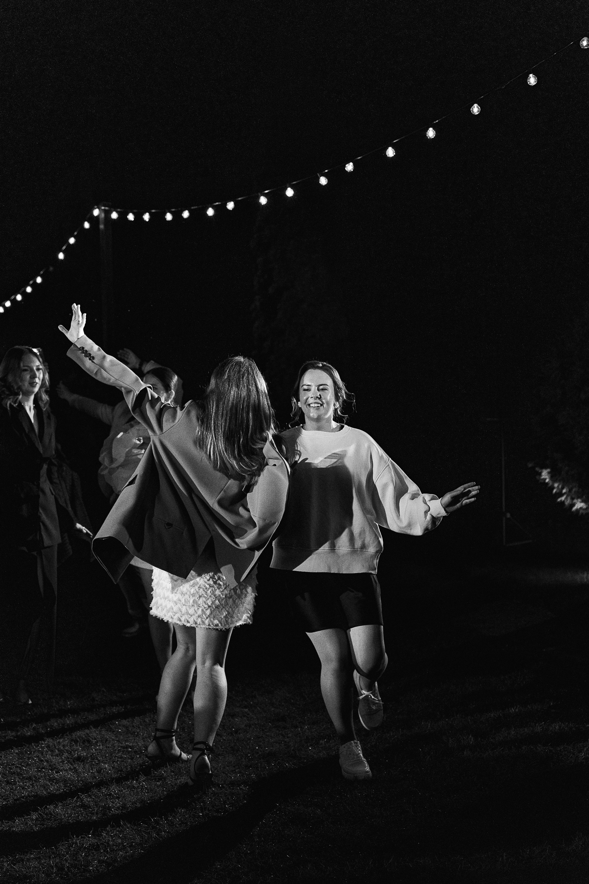 Свадебная церемония под открытым небом. Свадебный и семейный фотограф Виолетта Сидельникова. Краснодар, Россия, Беларусь, Европа