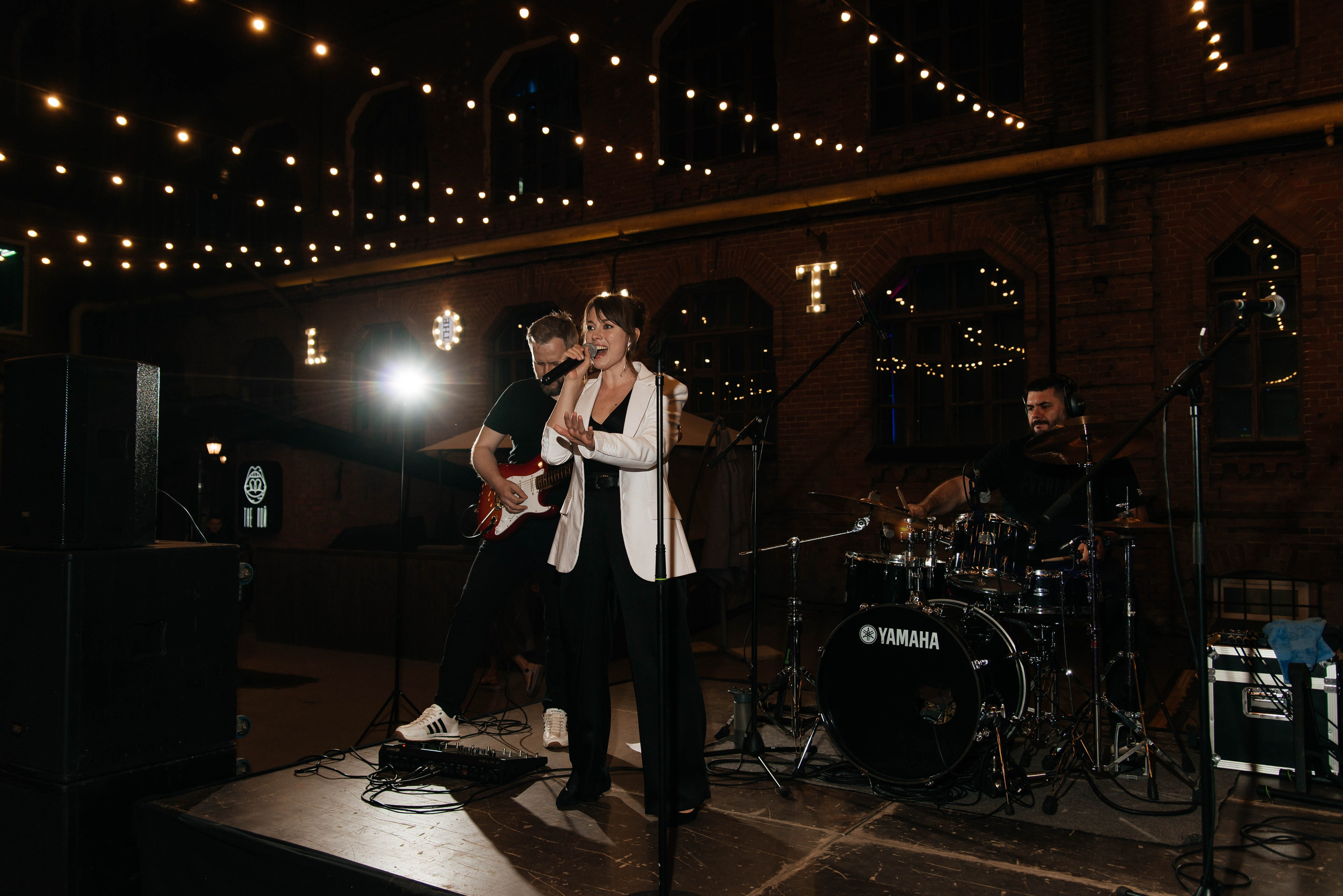 Свадебный репортаж. Меня зовут Александр Литвинчук и я свадебный фотограф в Саратове