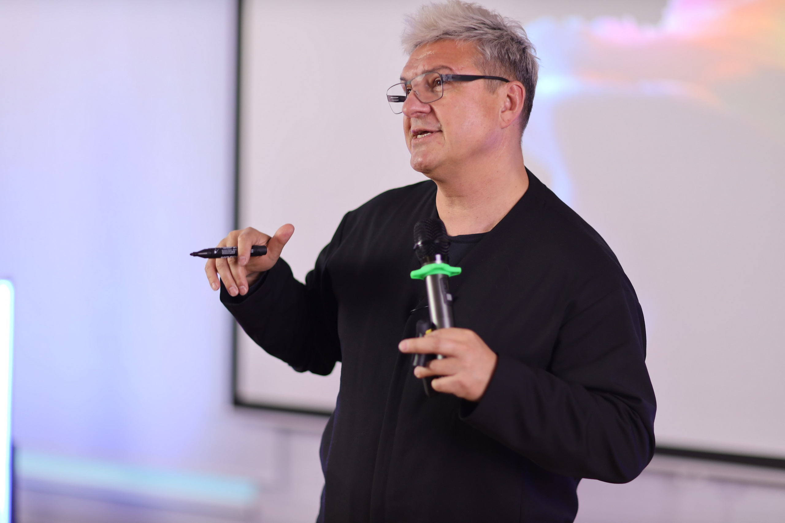 МастерМайнд 1.2. Съемка в студии под ваш запрос, студийные съемки, фотографии архитектурных объектов — Александр Евстигнеев — фотограф Москва