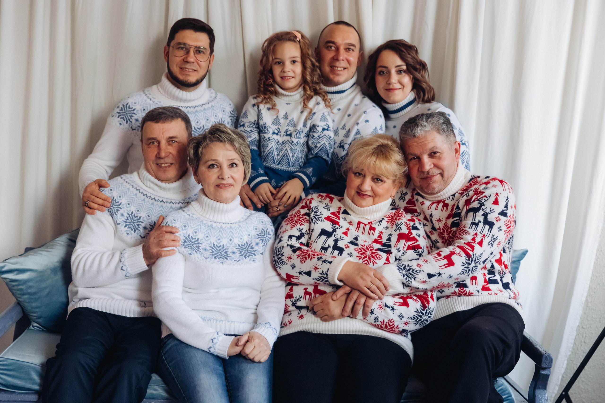 Семейная фотосессия студия Simple. Свадебный и семейный фотограф в Улан-Удэ