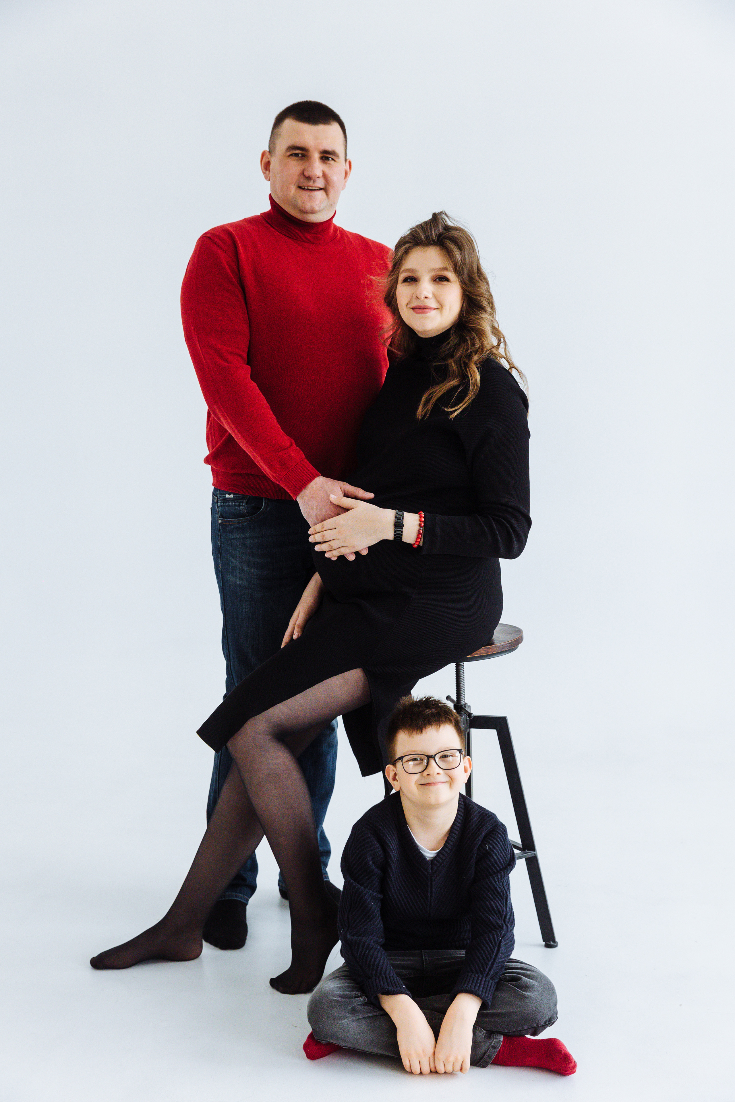 Семейная фотосессия студия Stories. Зал Воздух. Свадебный и семейный фотограф в Улан-Удэ