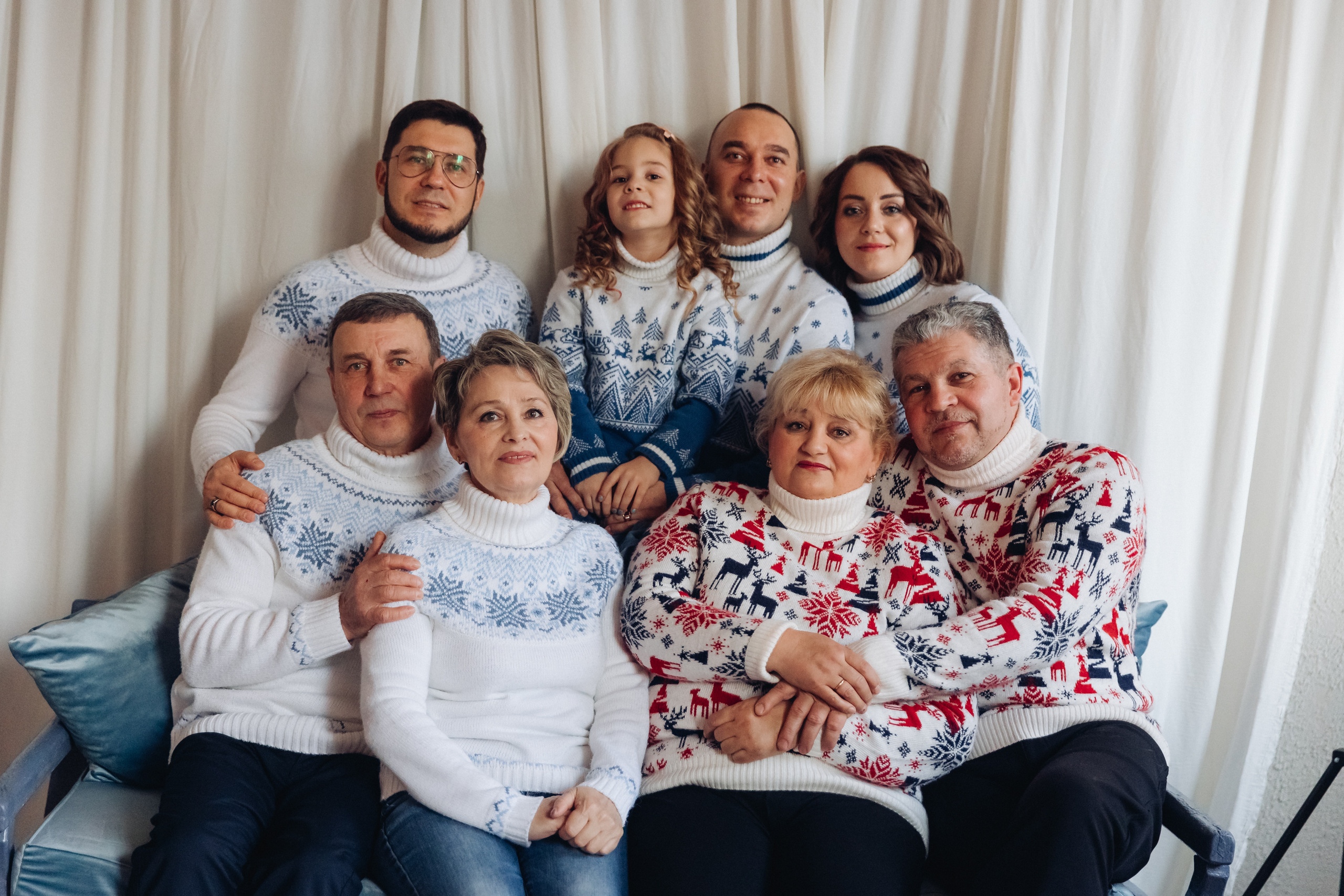 Семейная фотосессия студия Simple. Свадебный и семейный фотограф в Улан-Удэ