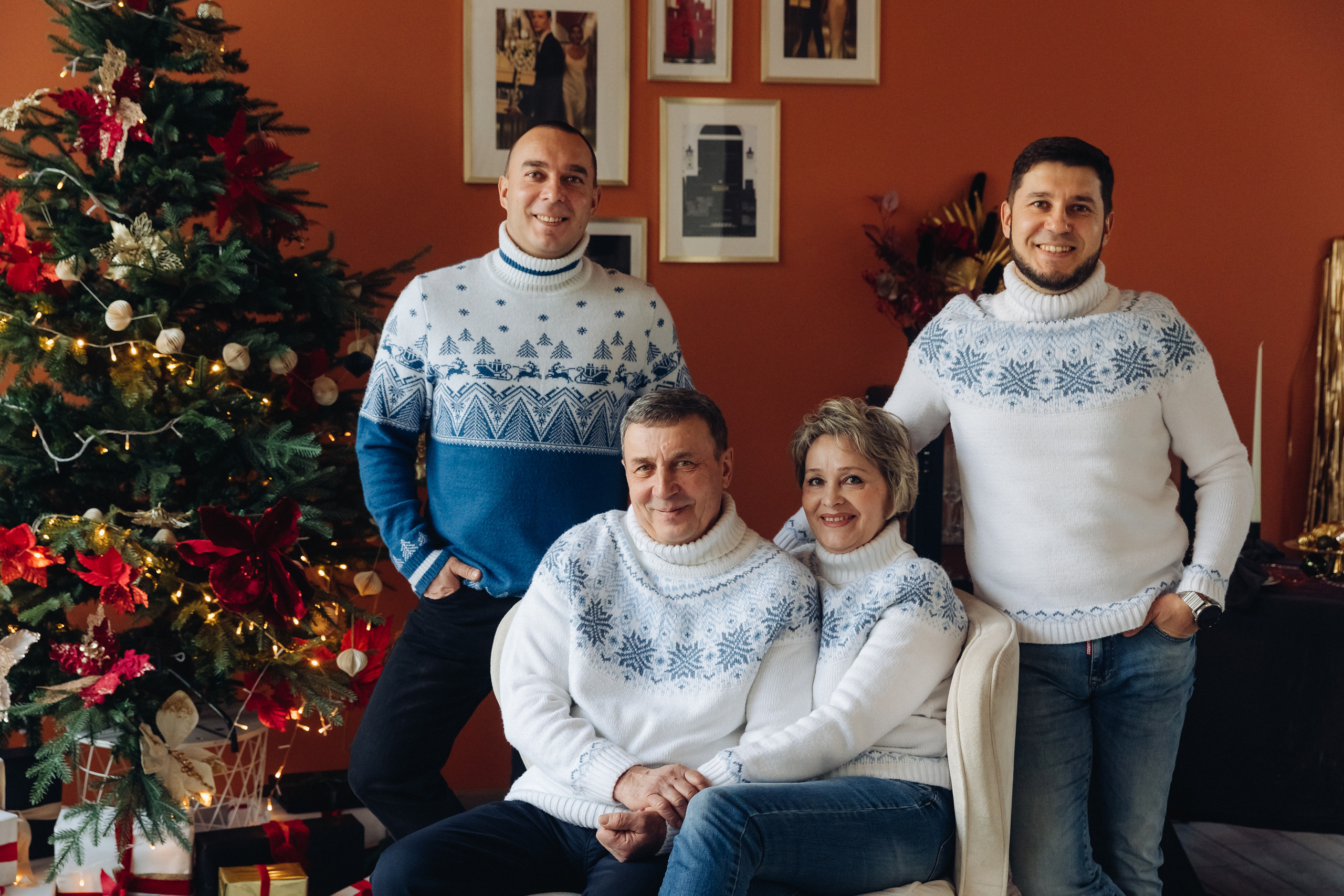 Семейная фотосессия студия Simple. Свадебный и семейный фотограф в Улан-Удэ