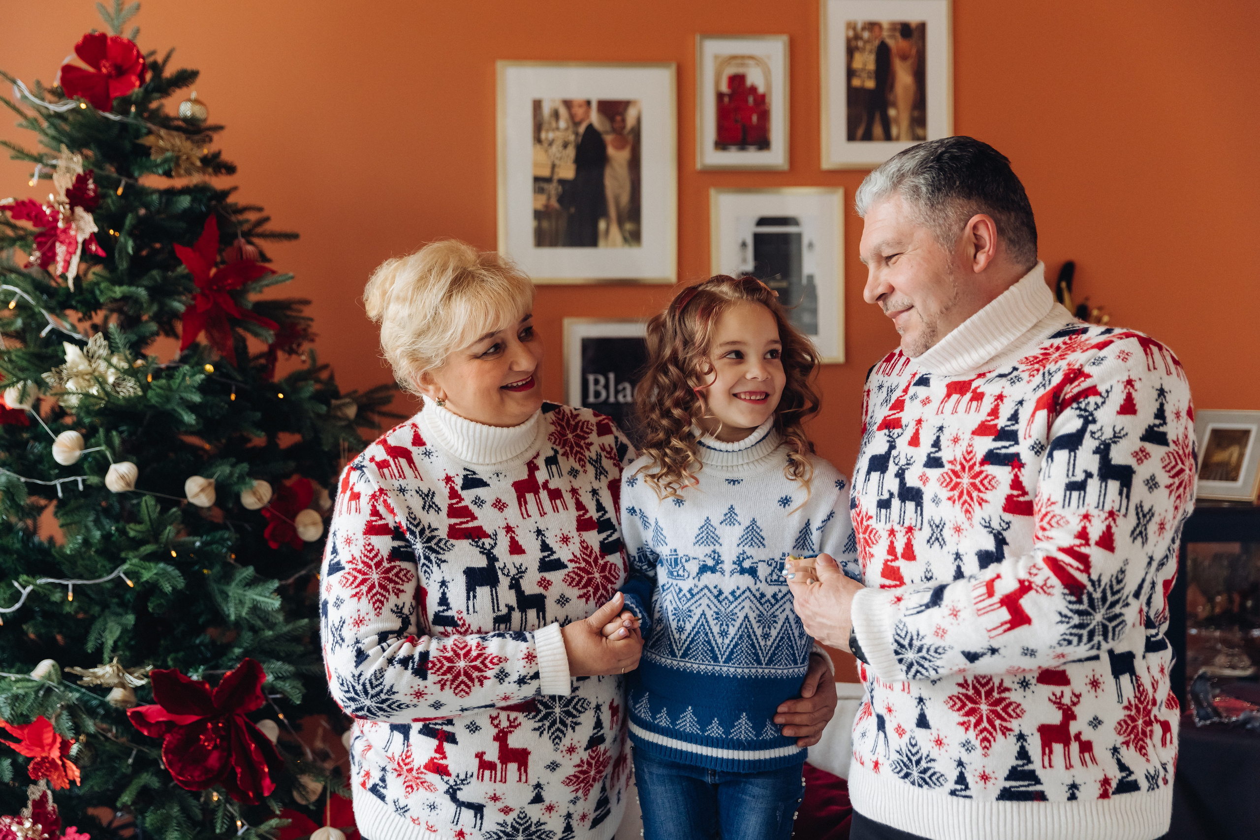 Семейная фотосессия студия Simple. Свадебный и семейный фотограф в Улан-Удэ