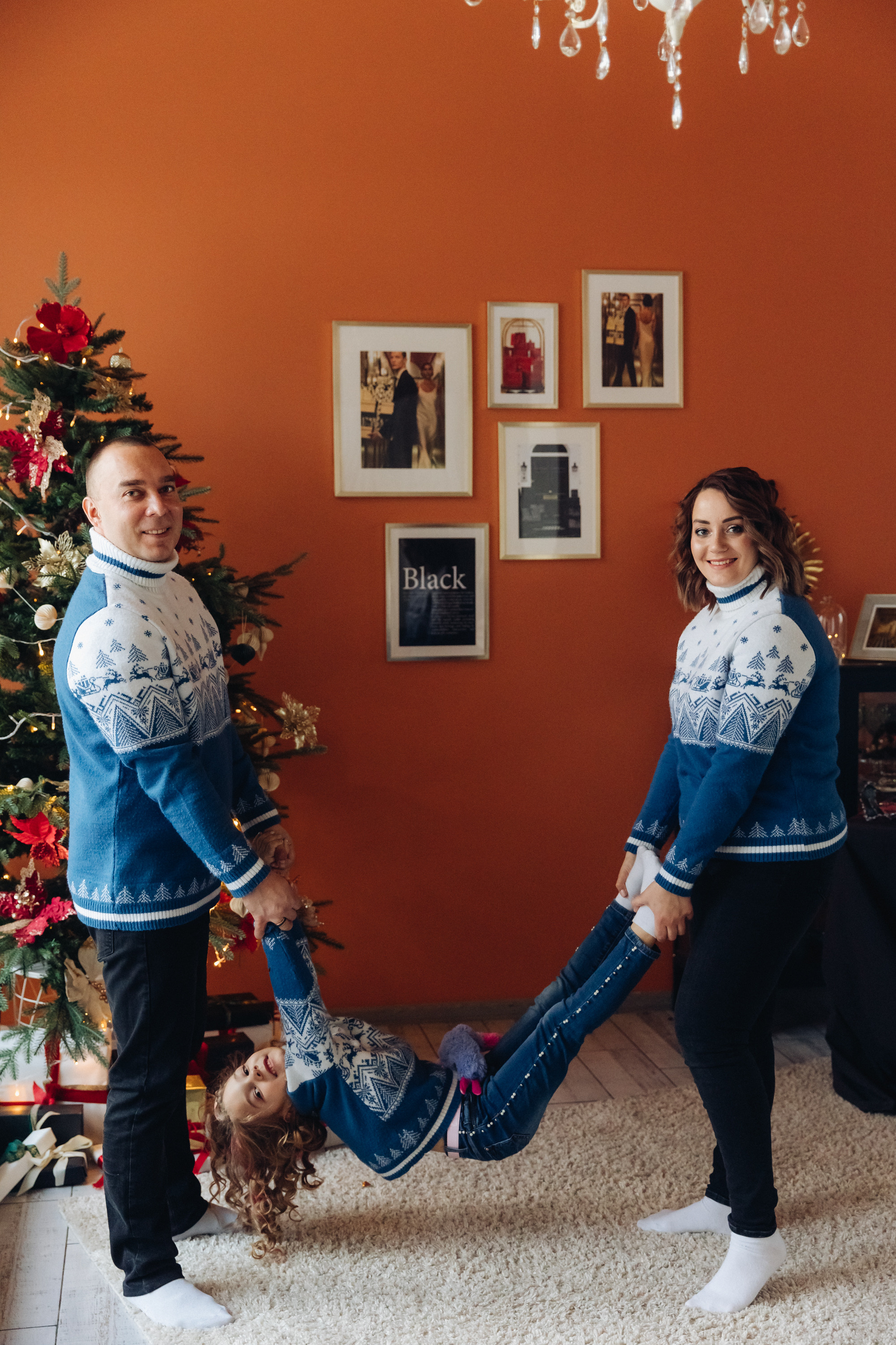 Семейная фотосессия студия Simple. Свадебный и семейный фотограф в Улан-Удэ