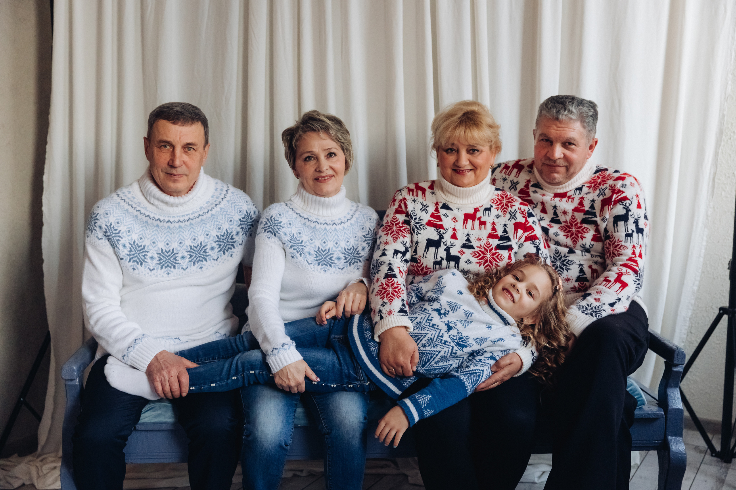 Семейная фотосессия студия Simple. Свадебный и семейный фотограф в Улан-Удэ