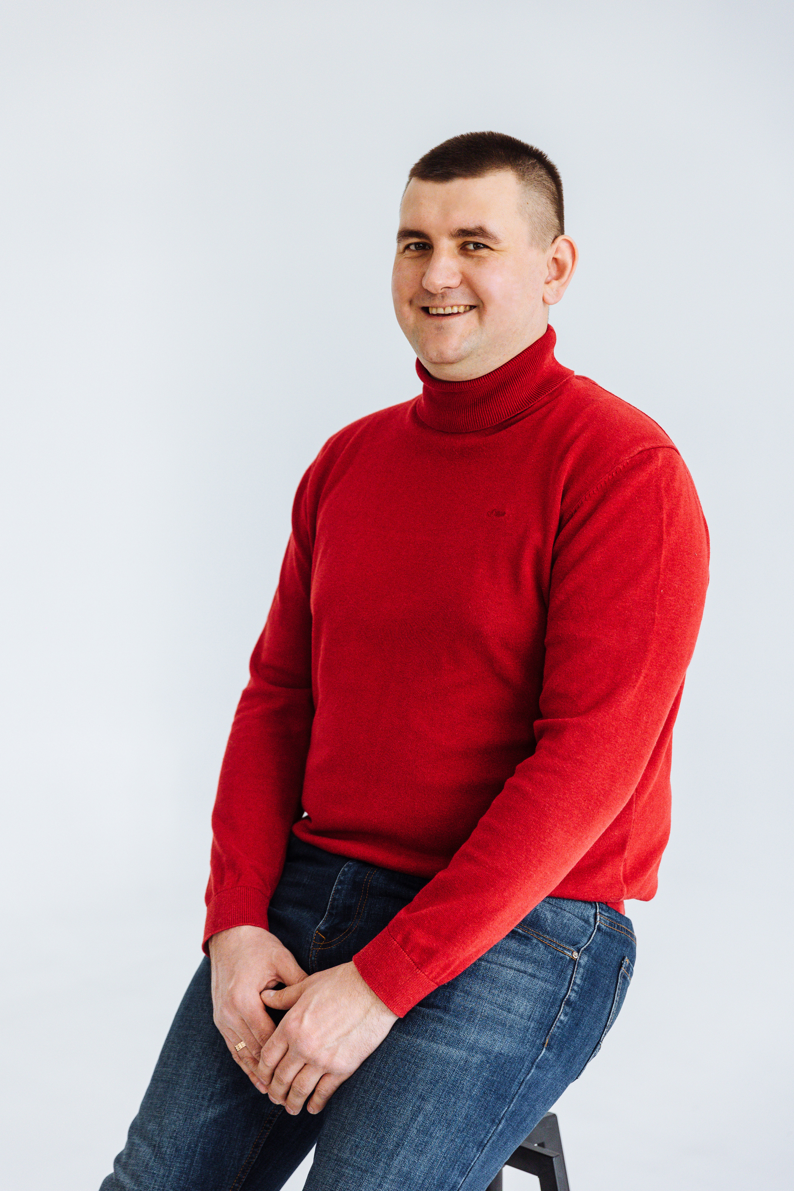 Семейная фотосессия студия Stories. Зал Воздух. Свадебный и семейный фотограф в Улан-Удэ