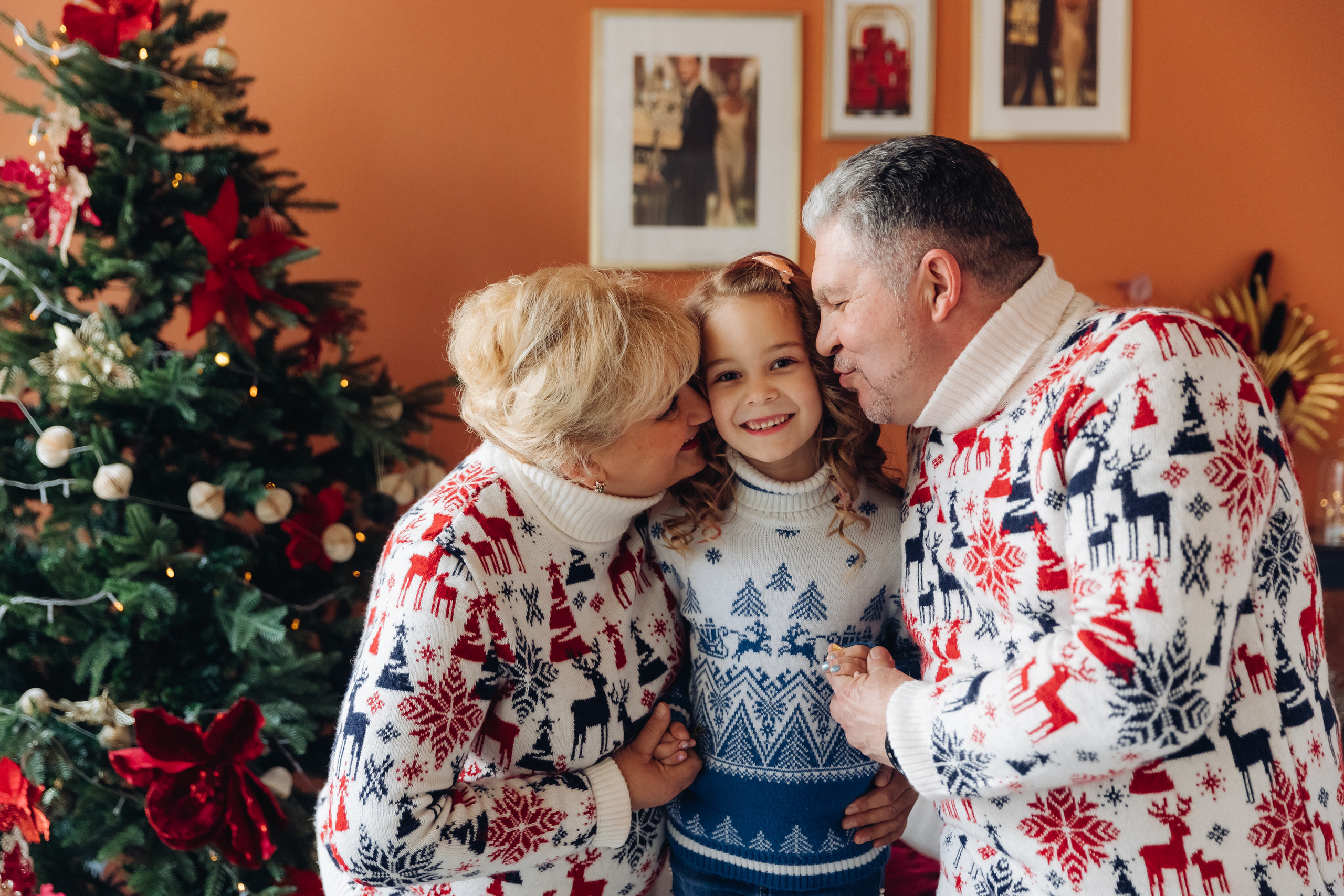 Семейная фотосессия студия Simple. Свадебный и семейный фотограф в Улан-Удэ