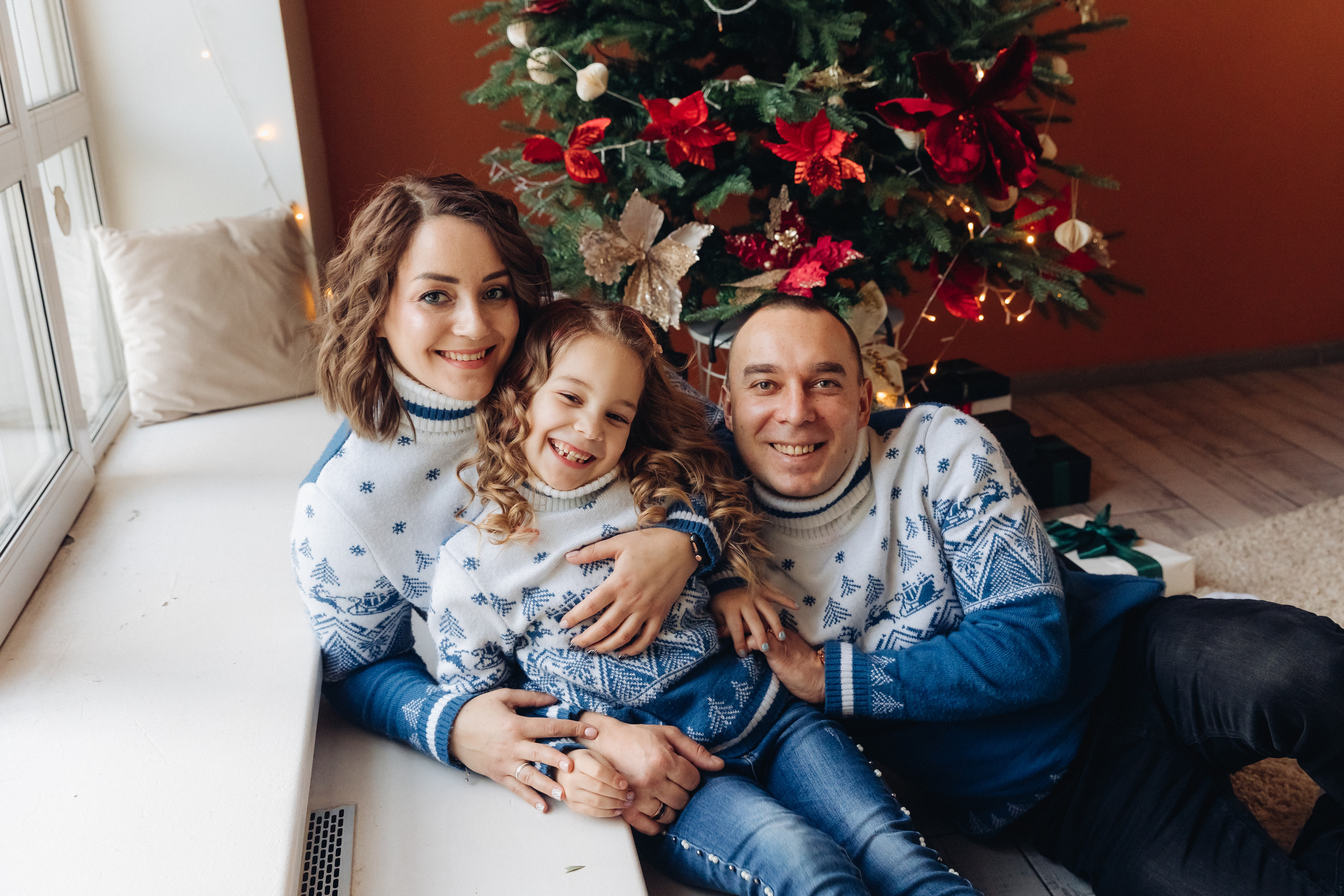 Семейная фотосессия студия Simple. Свадебный и семейный фотограф в Улан-Удэ