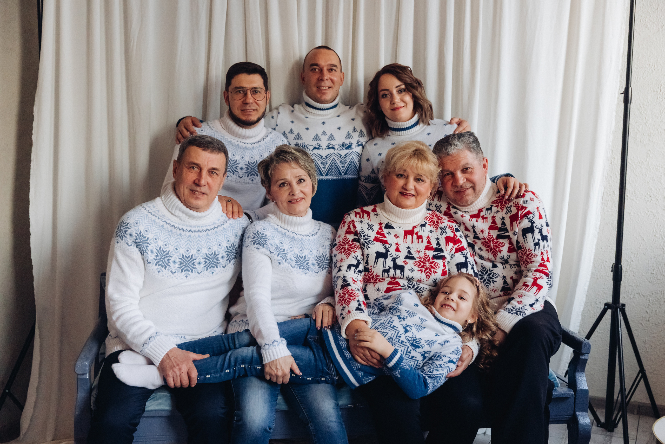 Семейная фотосессия студия Simple. Свадебный и семейный фотограф в Улан-Удэ