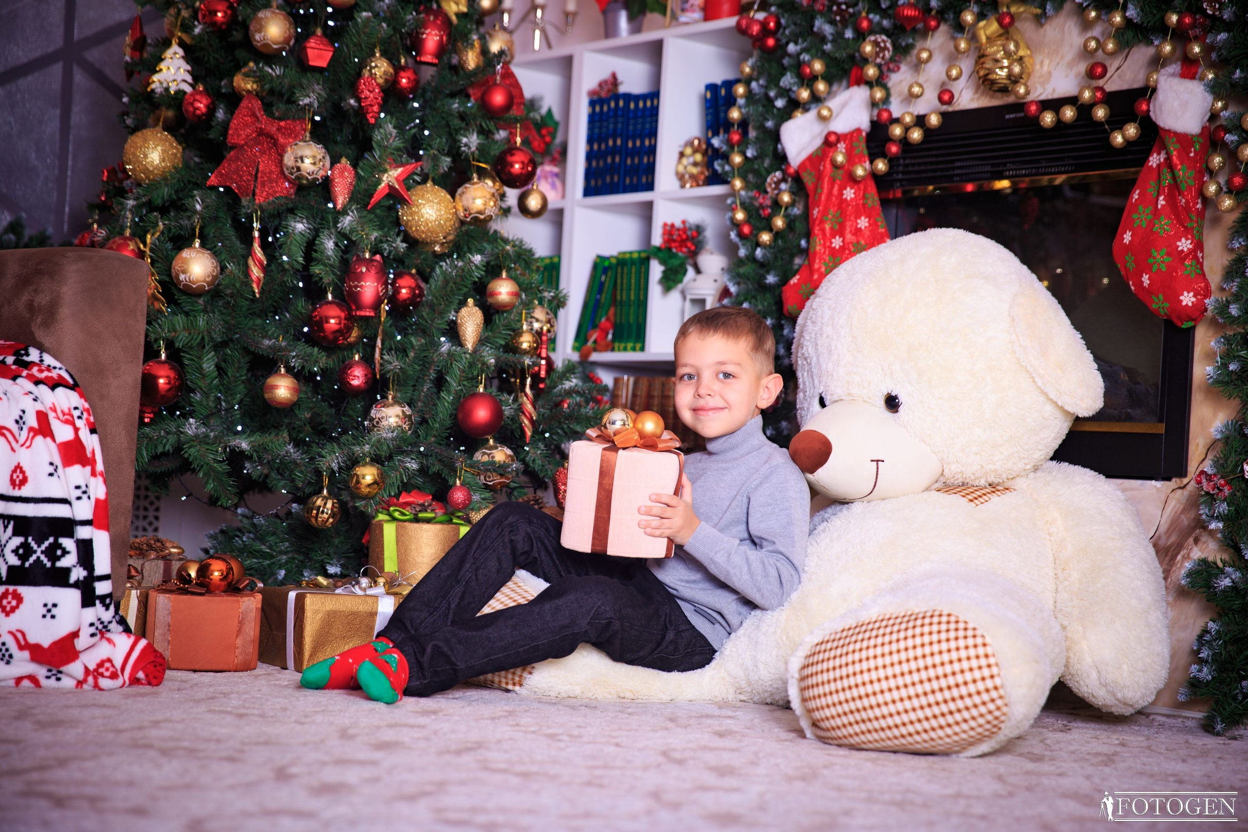 Портфолио новогодние фотосессии для детей в Краснодаре. Интерьерная фотостудия FOTOGEN г. Краснодар