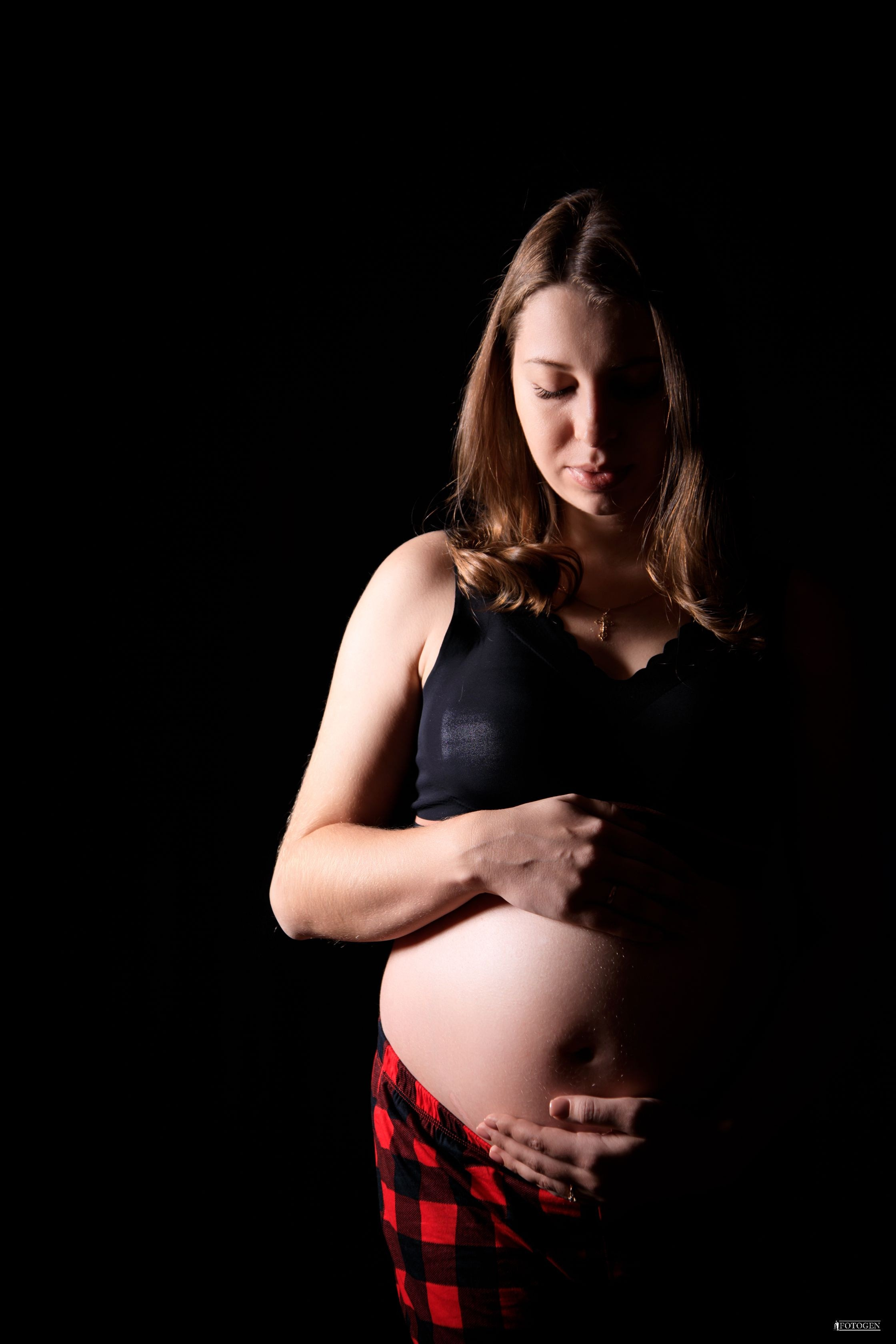 Фотосессия беременности: Портфолио нежных моментов. Интерьерная фотостудия FOTOGEN г. Краснодар