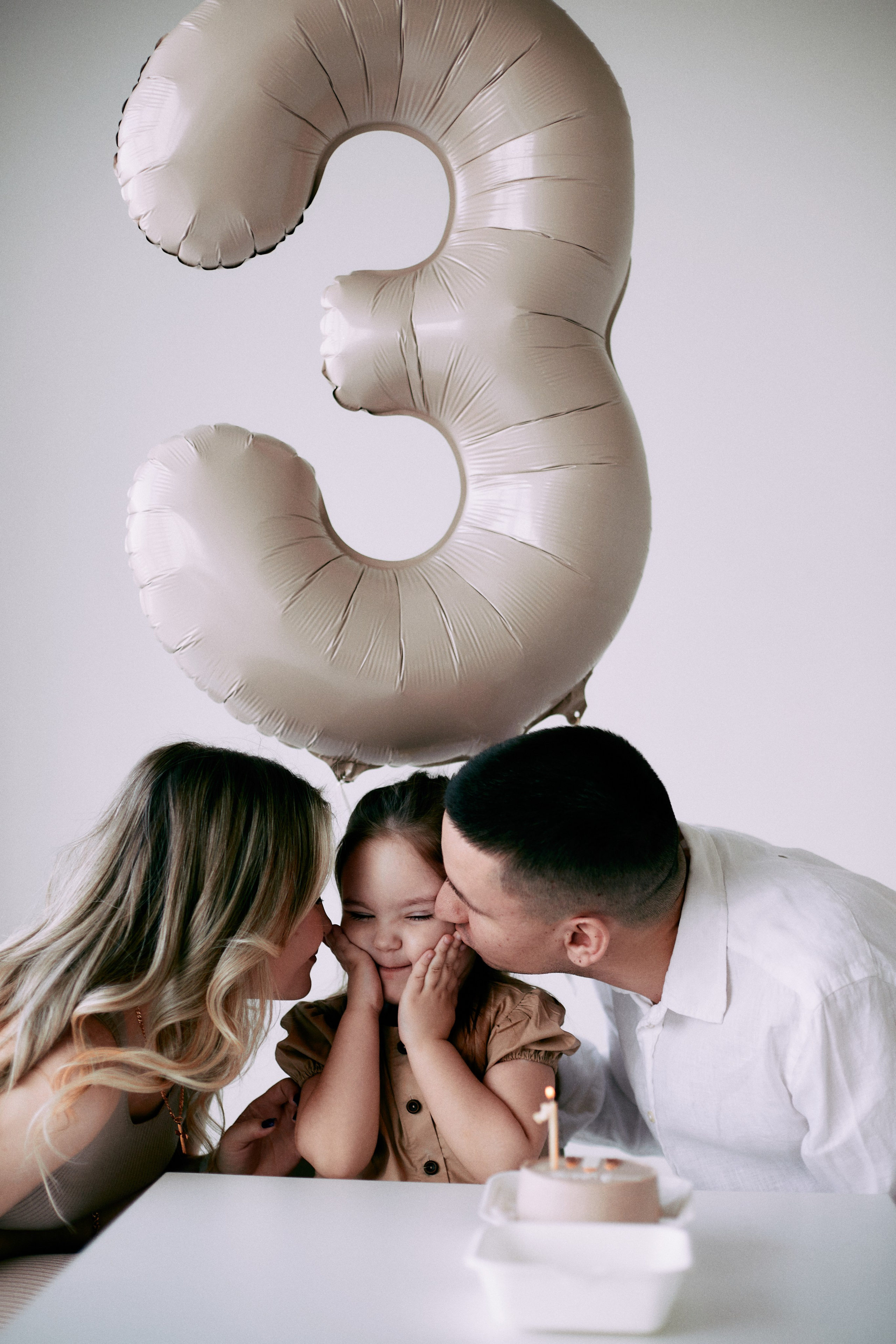 Мире 3 года. Фотограф в Волгограде и Москве Алина Галушкина