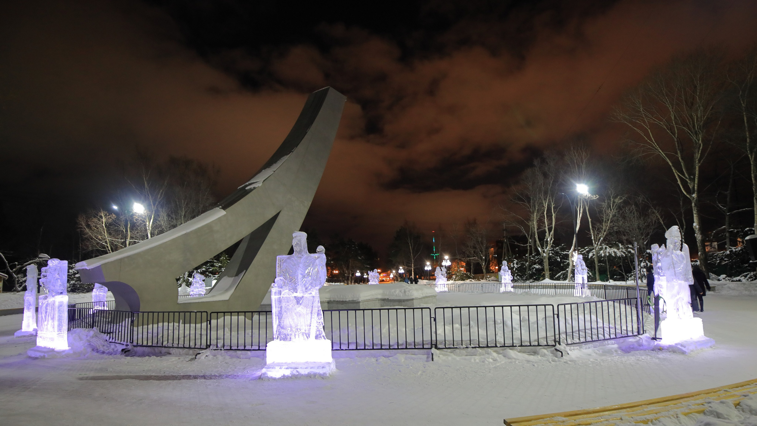 О.Сахалин. Фотограф. г. Южно-Сахалинск. Олег Толстов