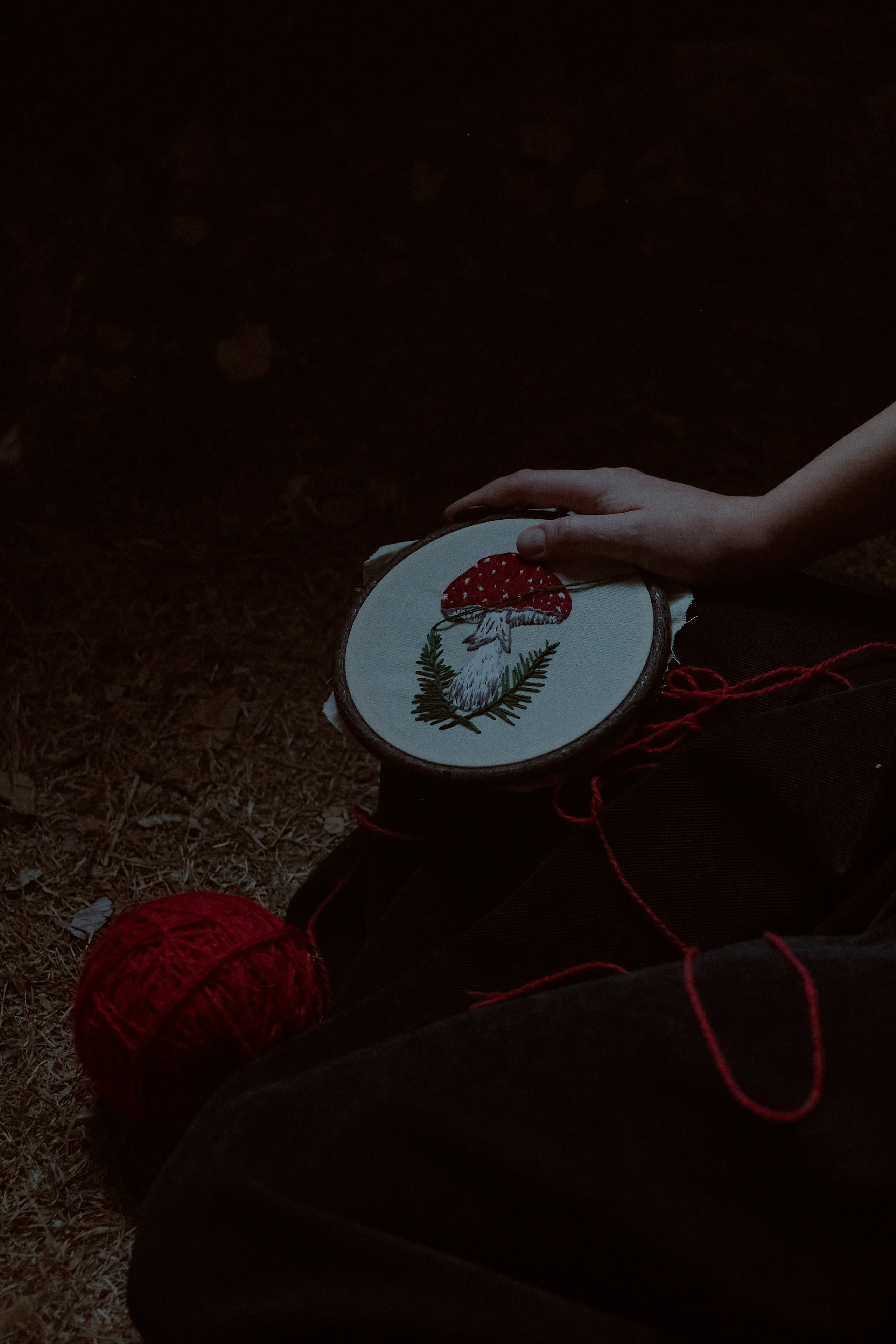 Тень. Фотограф лавстори Москва/МО Приятелева Ангелина