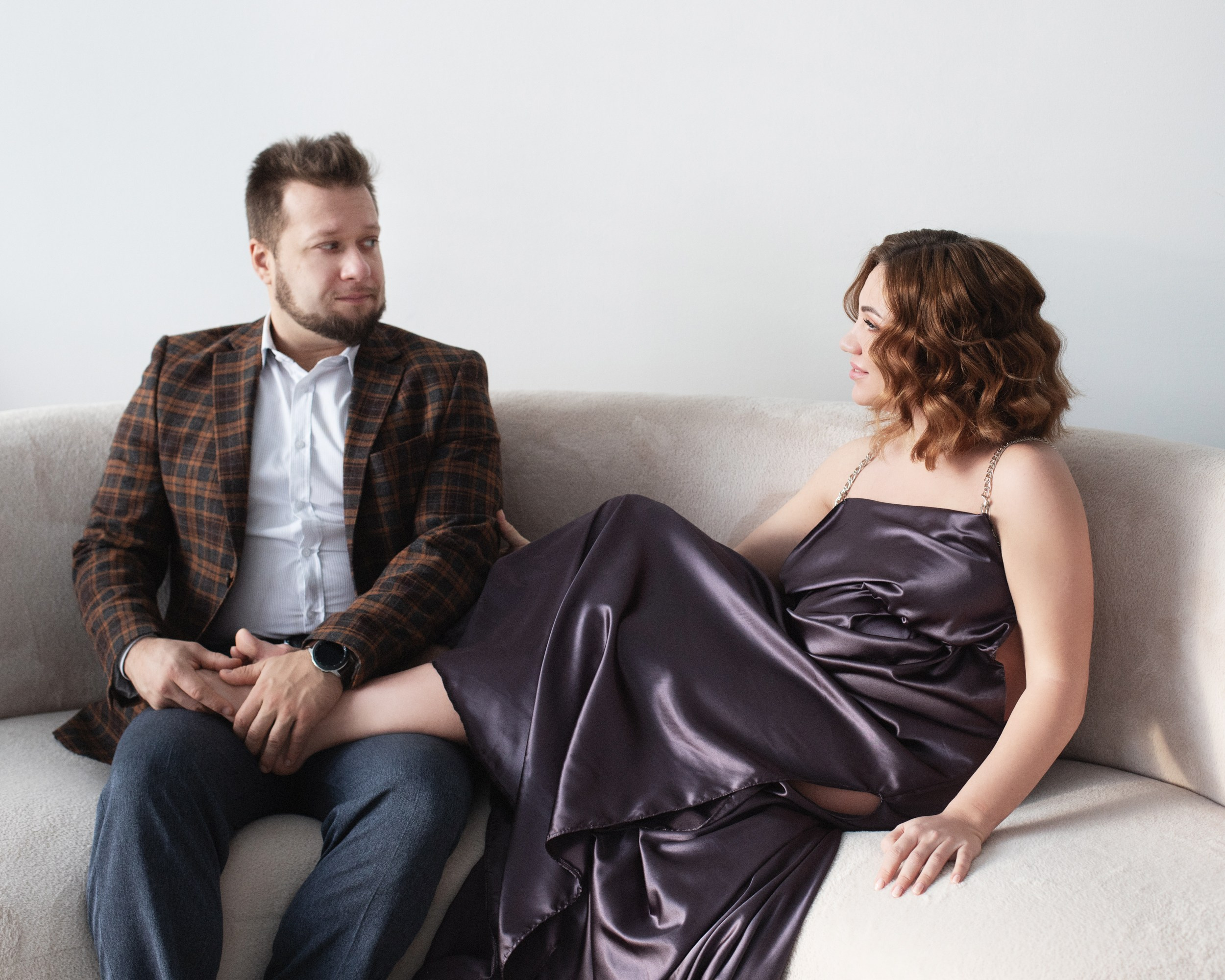 Семейная беременная фотосессия. Необычные портретные фотосессии под ключ в Москве