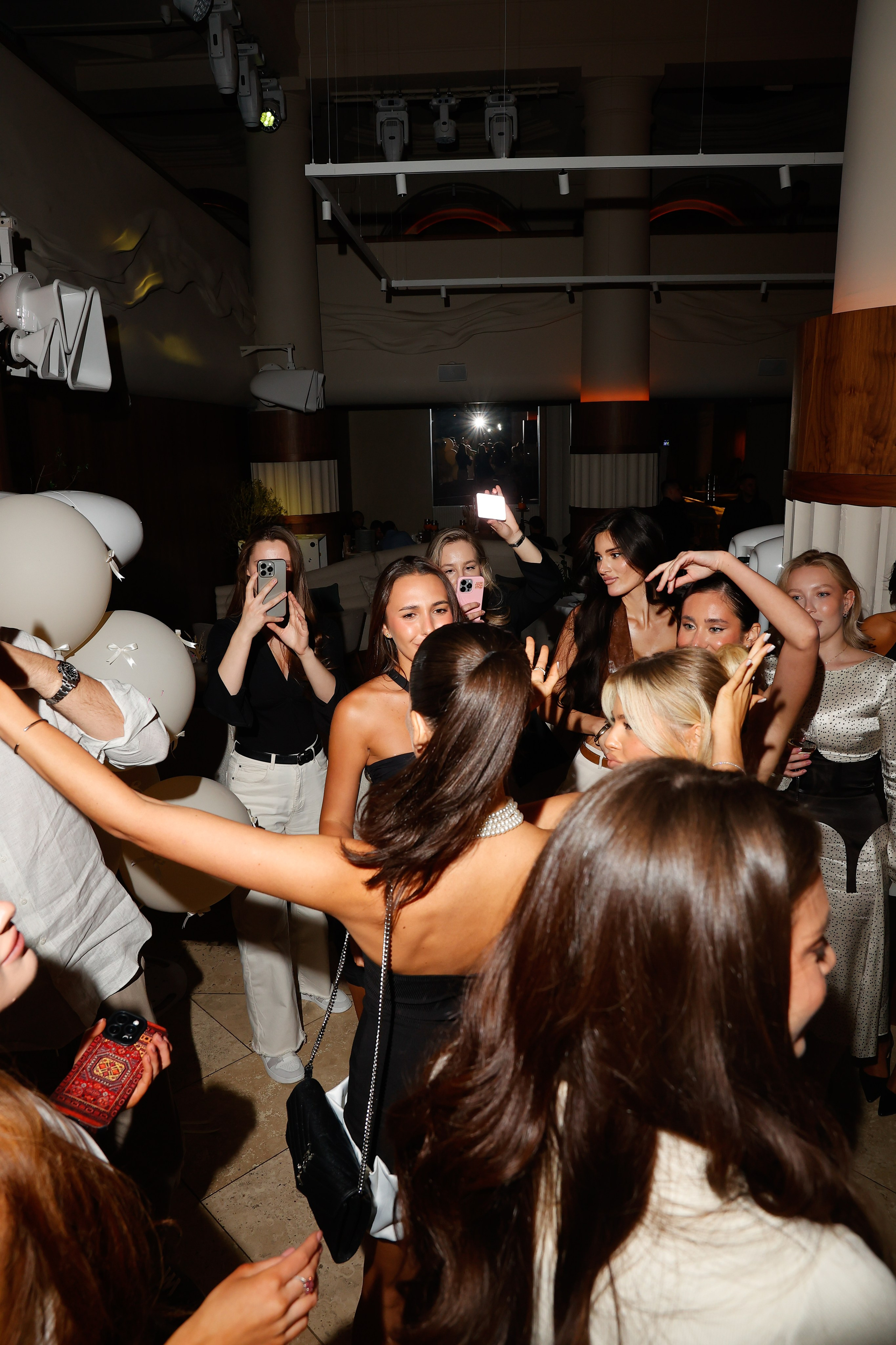 КАТЯ МОТОВИЛОВА. Nikolskayasecular