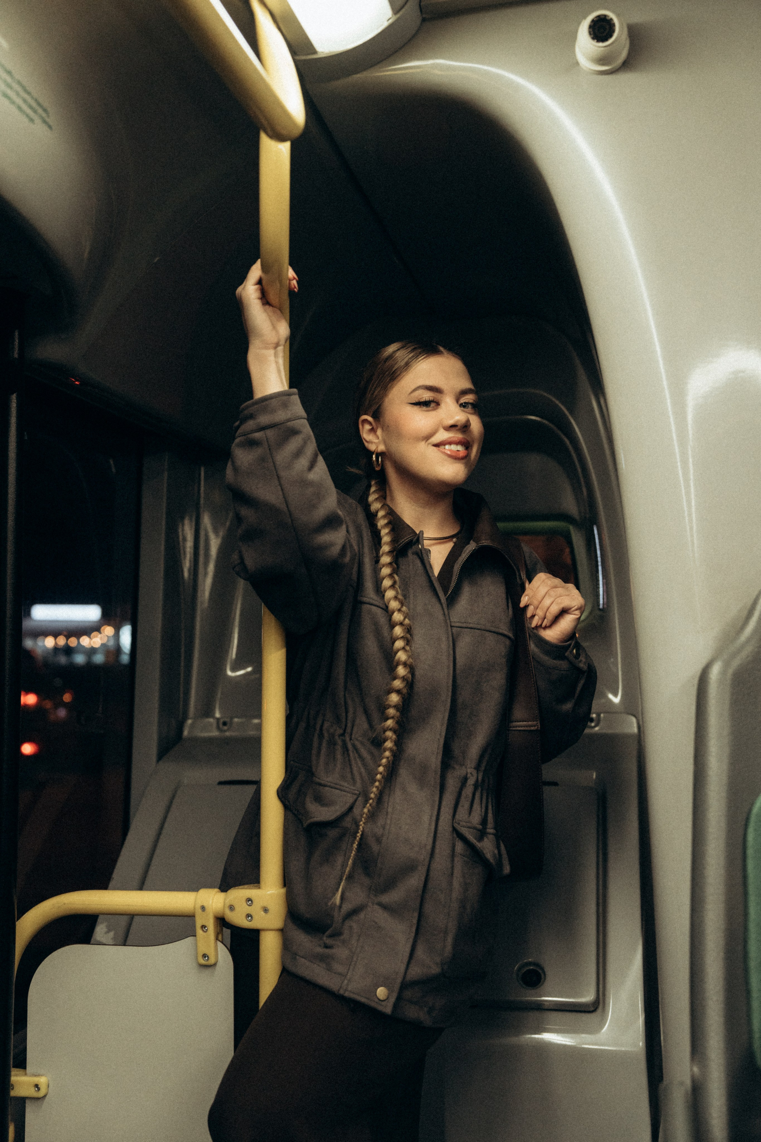 В автобусе. Фотограф и видеограф в Тюмени Екатерина Чернецкая