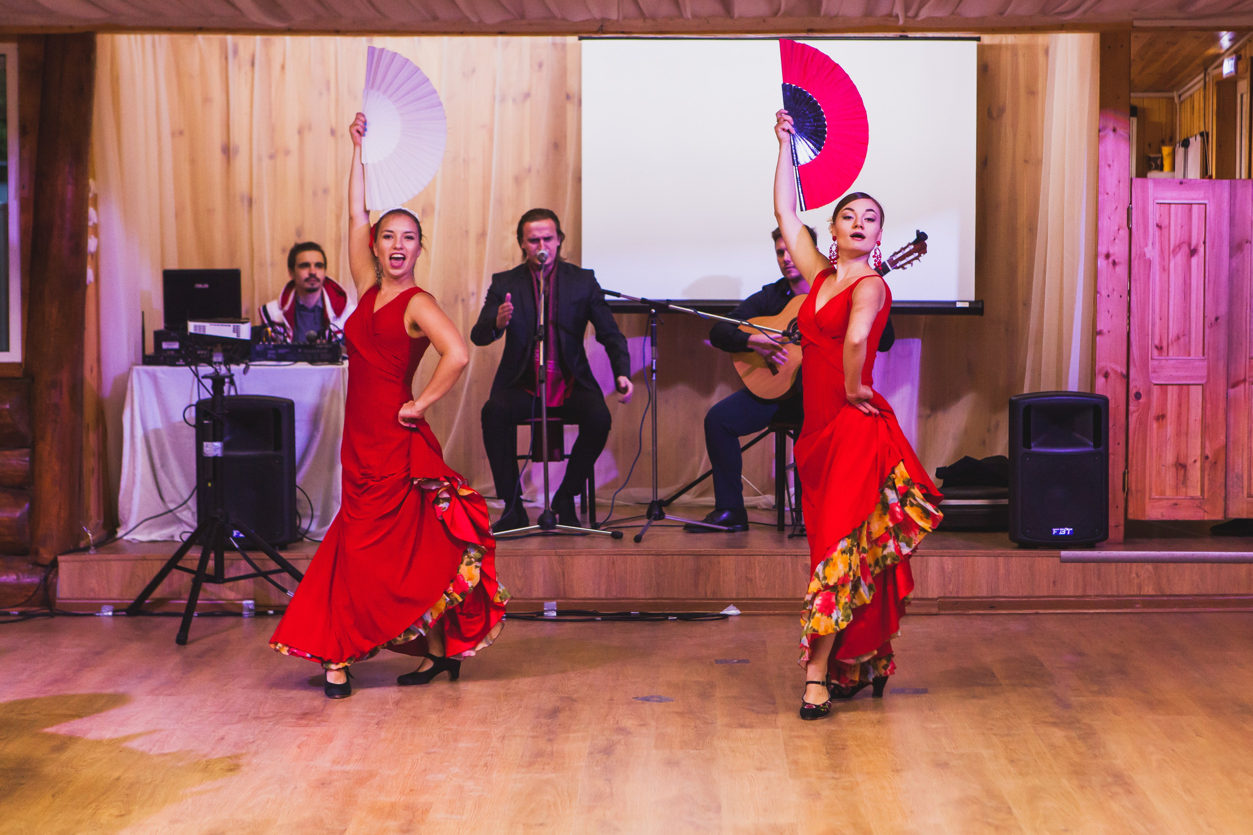 MORELL. Видеооператор/Фотограф Николай Завьялов