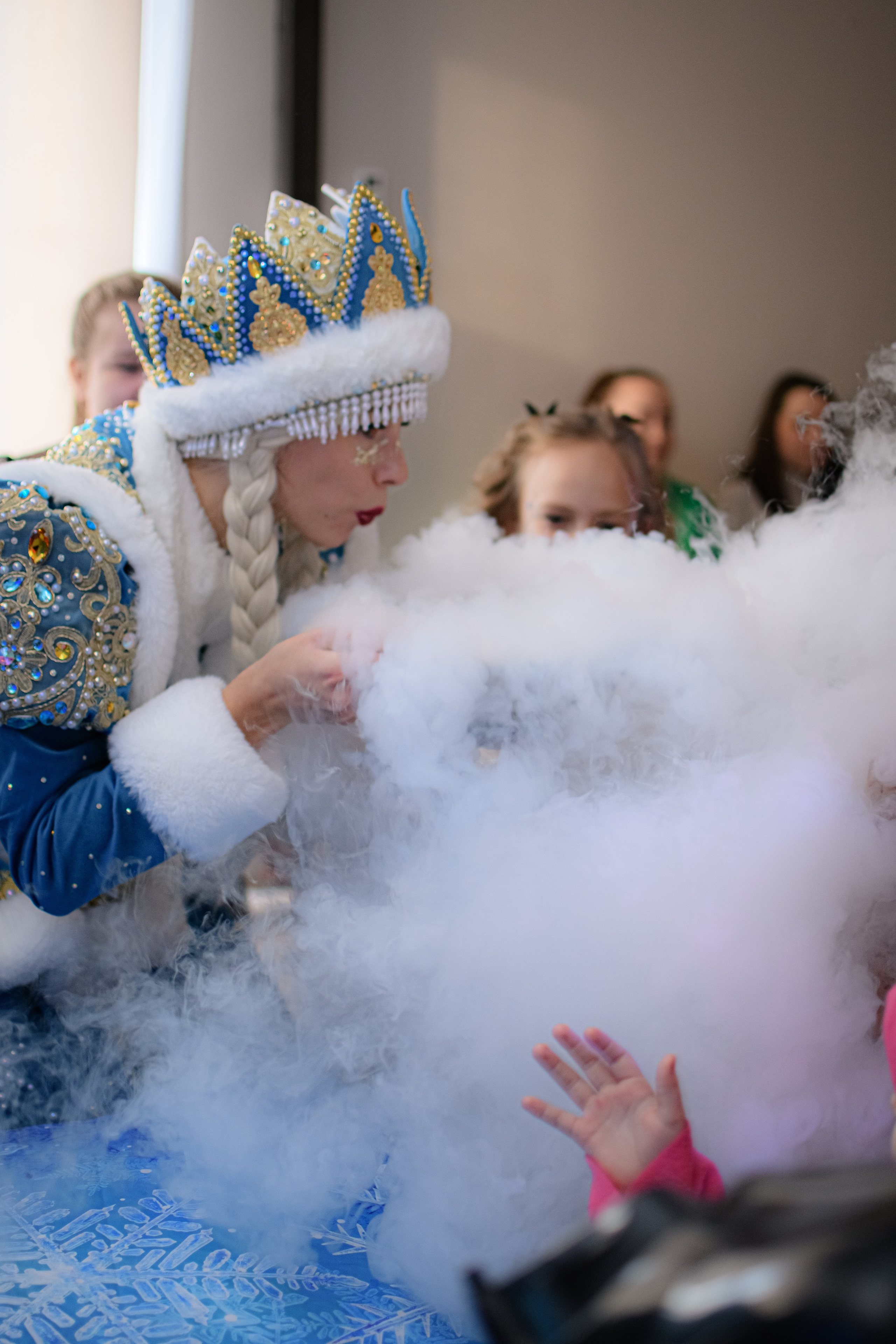 HAPPY NEW YEAR. Photokarish