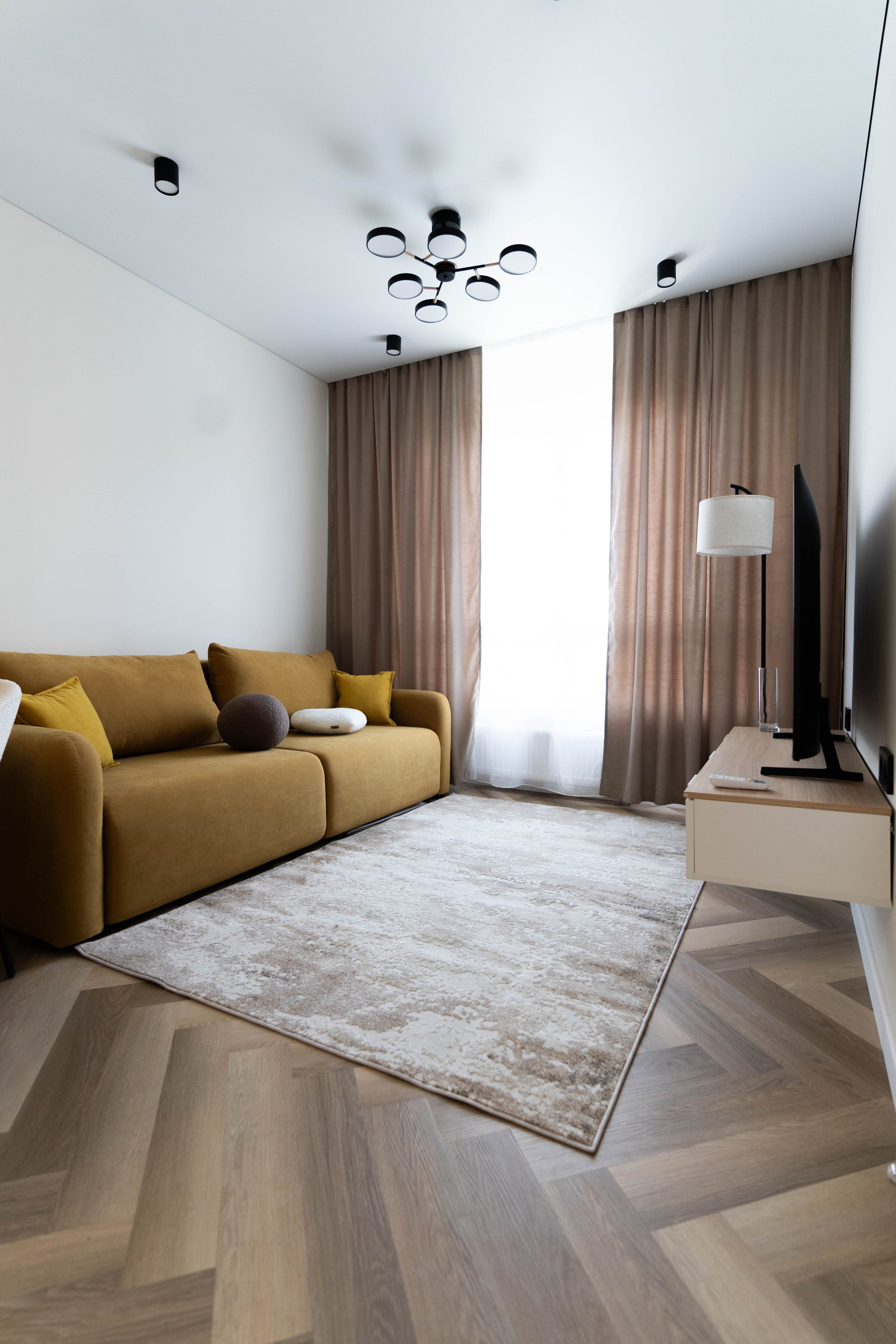 Kronstadt Boulevard. Rezyame