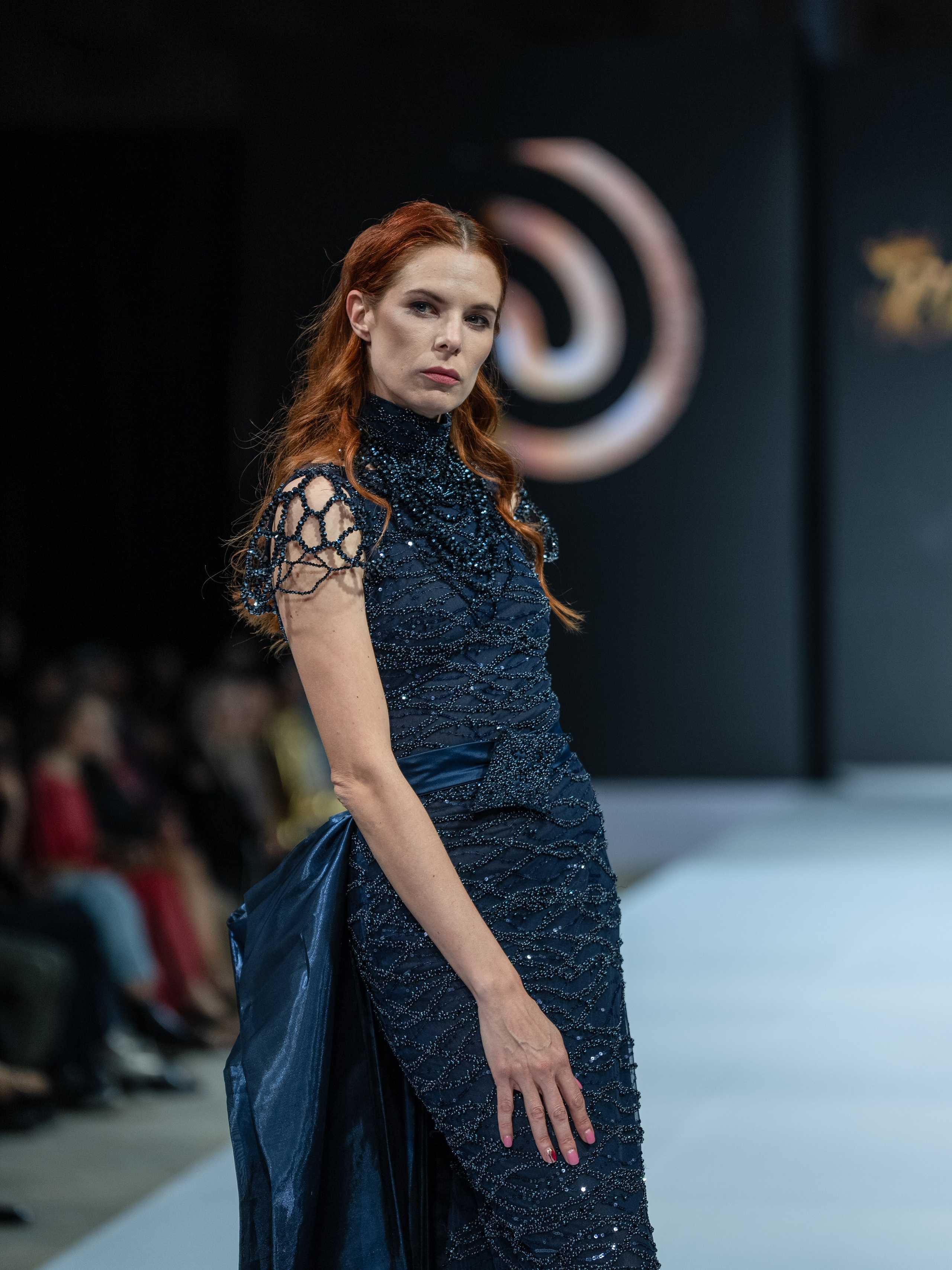 EURASIAN FASHION WEEK Rina Collection. Сайт Алматинского НЮ АРТ, будуар и фэшн фотографа Дениса Карпенко