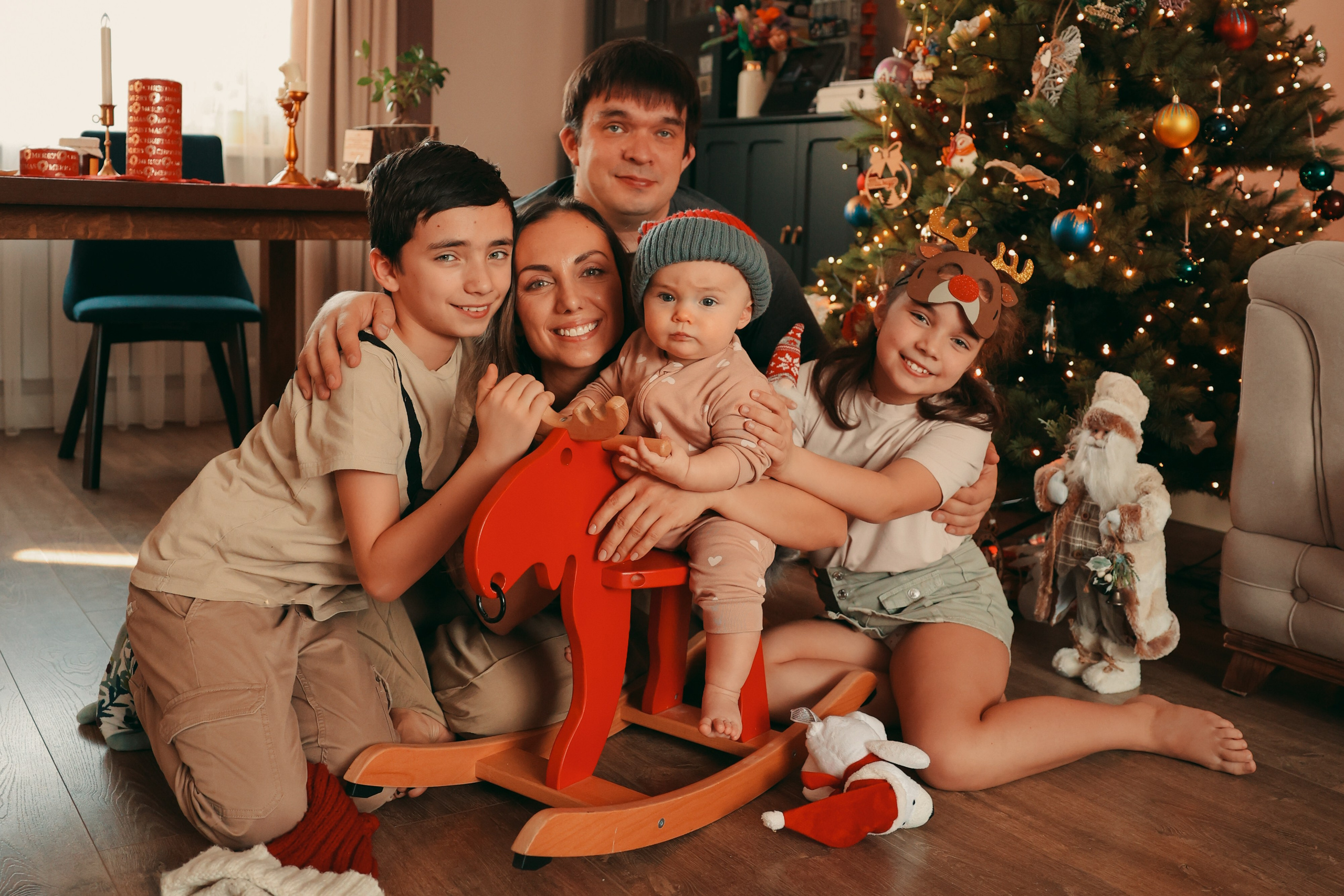 Новогоднее печенье всей семьей. Ваш семейный newborn и lifestyle фотограф в СПБ Наталья Журавлева