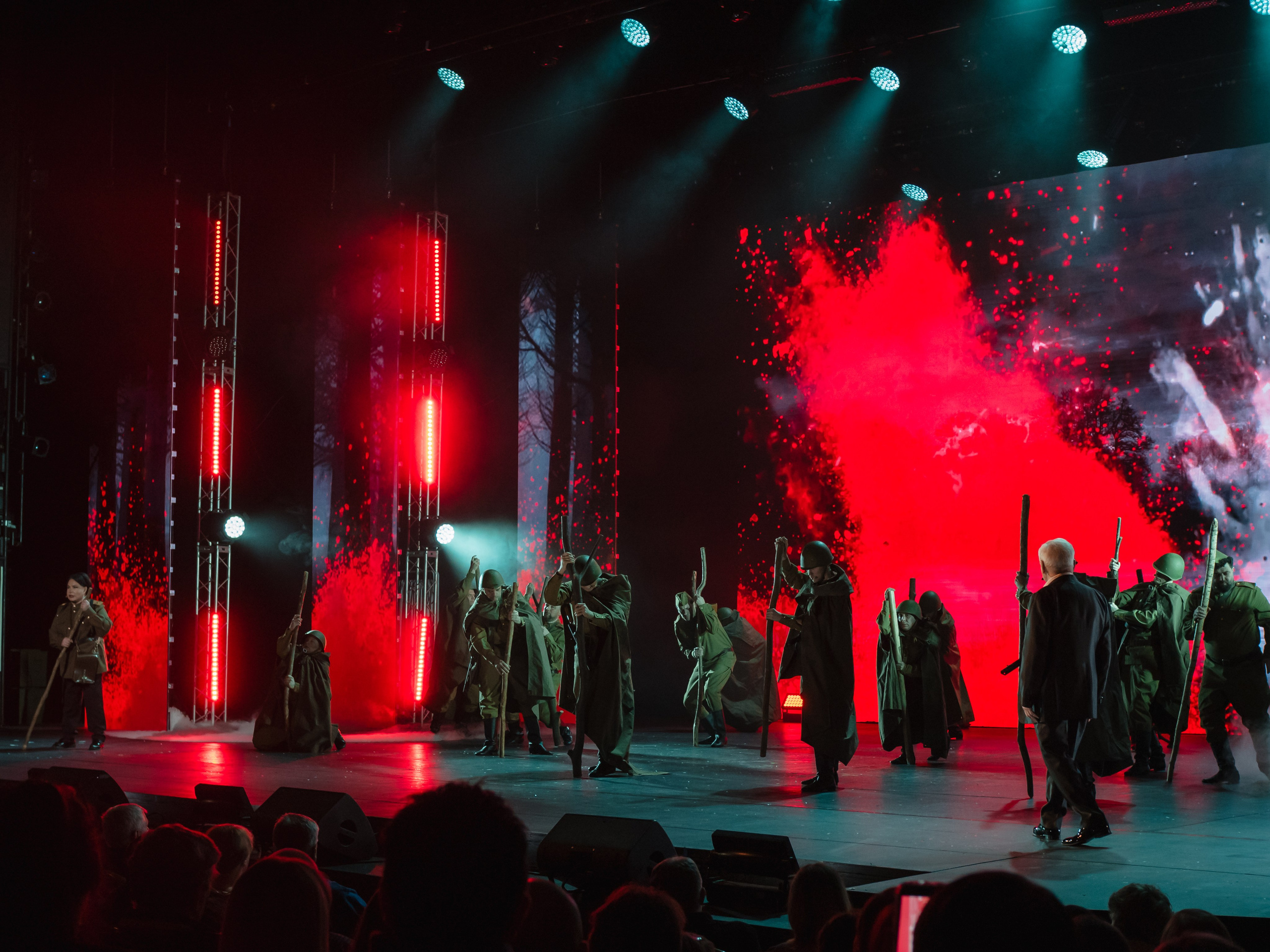 Василий Теркин, театр «Русская песня». Фотограф Ольга Махалова — Санкт-Петербург, Москва, Нижний Новгород