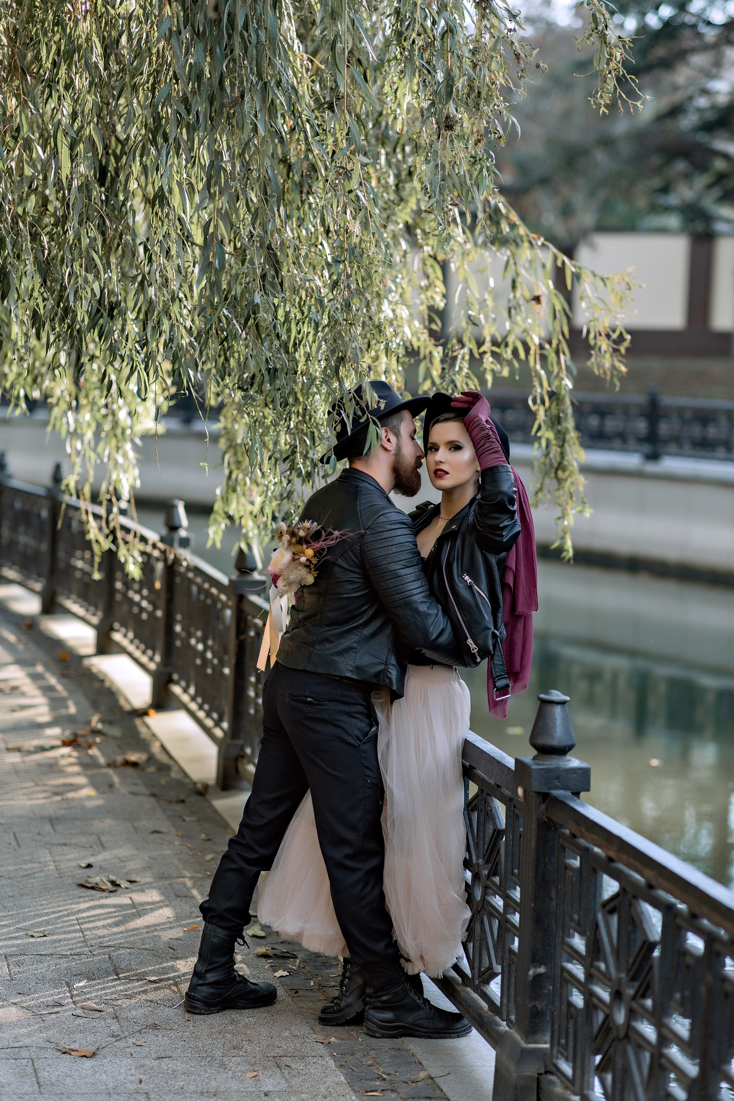 Выездные фотосессии. Съемка для влюбленных. Фотограф-стилист Крым Прокат одежды в Крыму. Фотосессии в Крыму