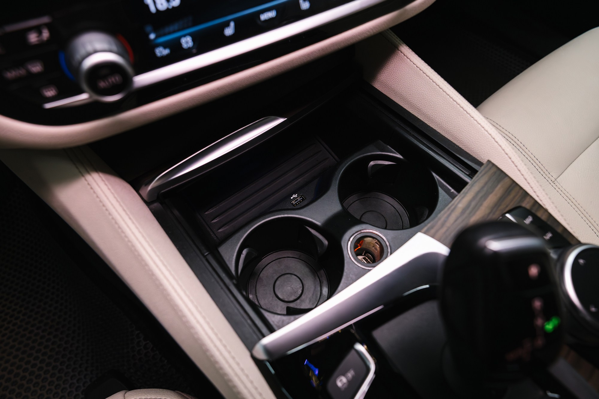 BMW 5 серия 2.0 AT, 2019, 220 000 км. Автосалон «Х-Авто»