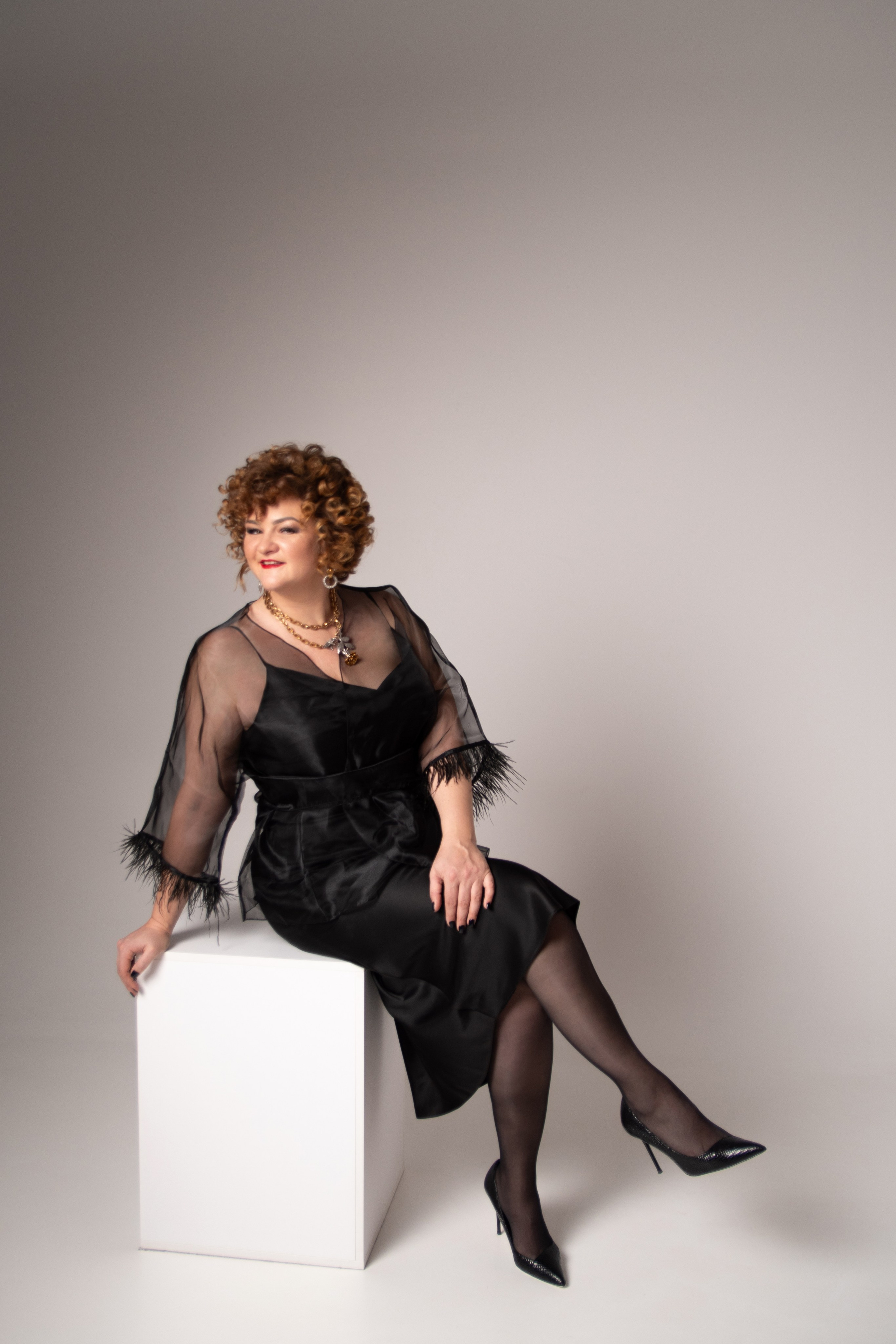 Женская фотосессия в студии