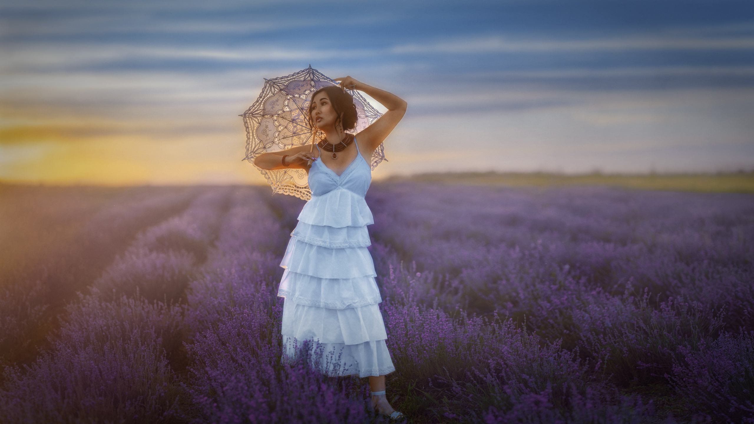 Уличные портреты. Портретный фотограф Юрий Захаров в Москве