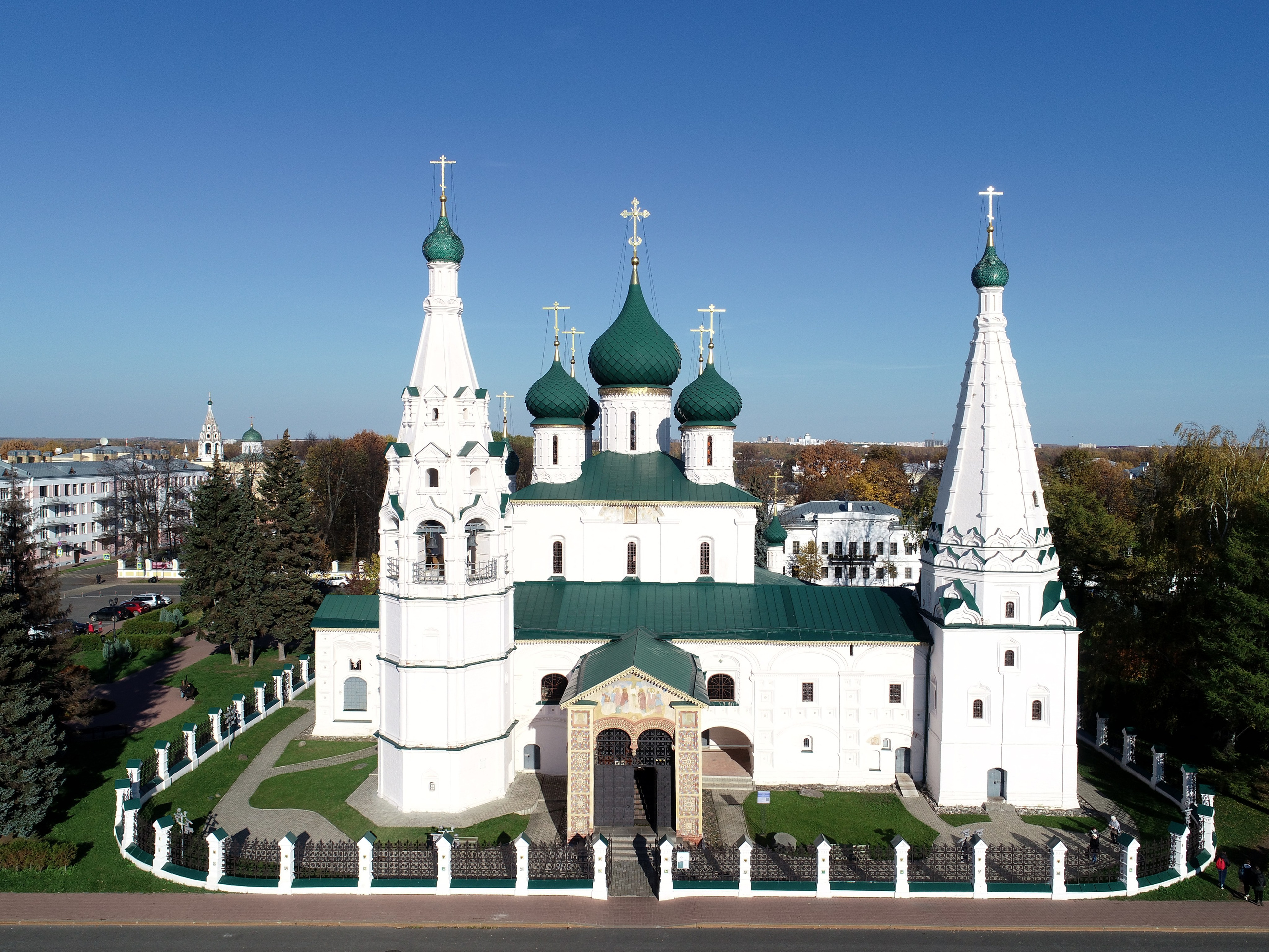 Аэросъёмка в Ярославле дрон квадрокоптер — портфолио Грибов Медиа. Фото и видеосъёмка в Ярославле | Грибов Медиа контент студия  — от 2500 ₽/час