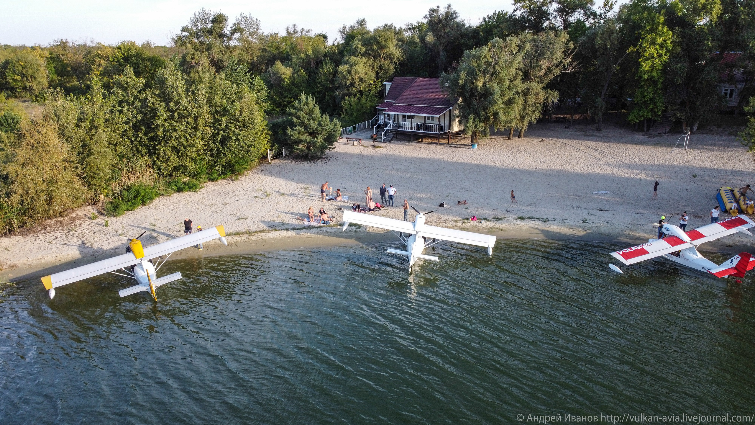 Волгодонск аэр. Потапов слёт «Небо для всех» (2021 г.). Фотоальбом показывающий увлекательный мир авиации и мир медведей Андрея Иванова