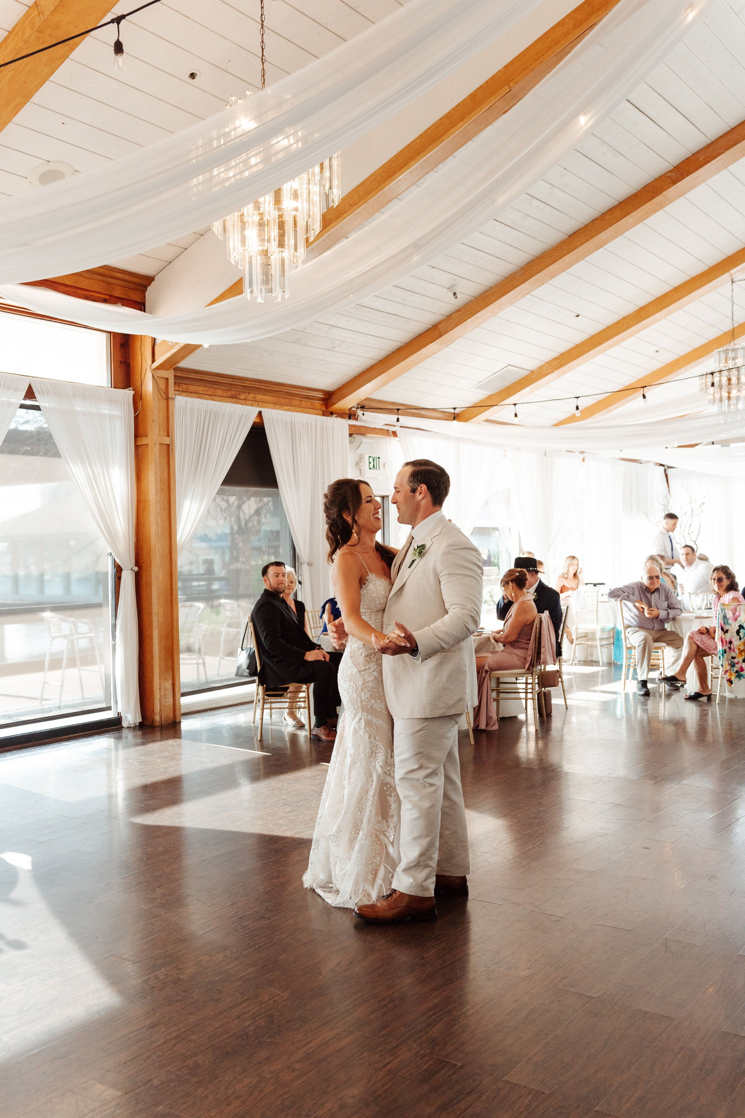 2025-08-16_BryanAmber. Ретушер Зенькевич Света