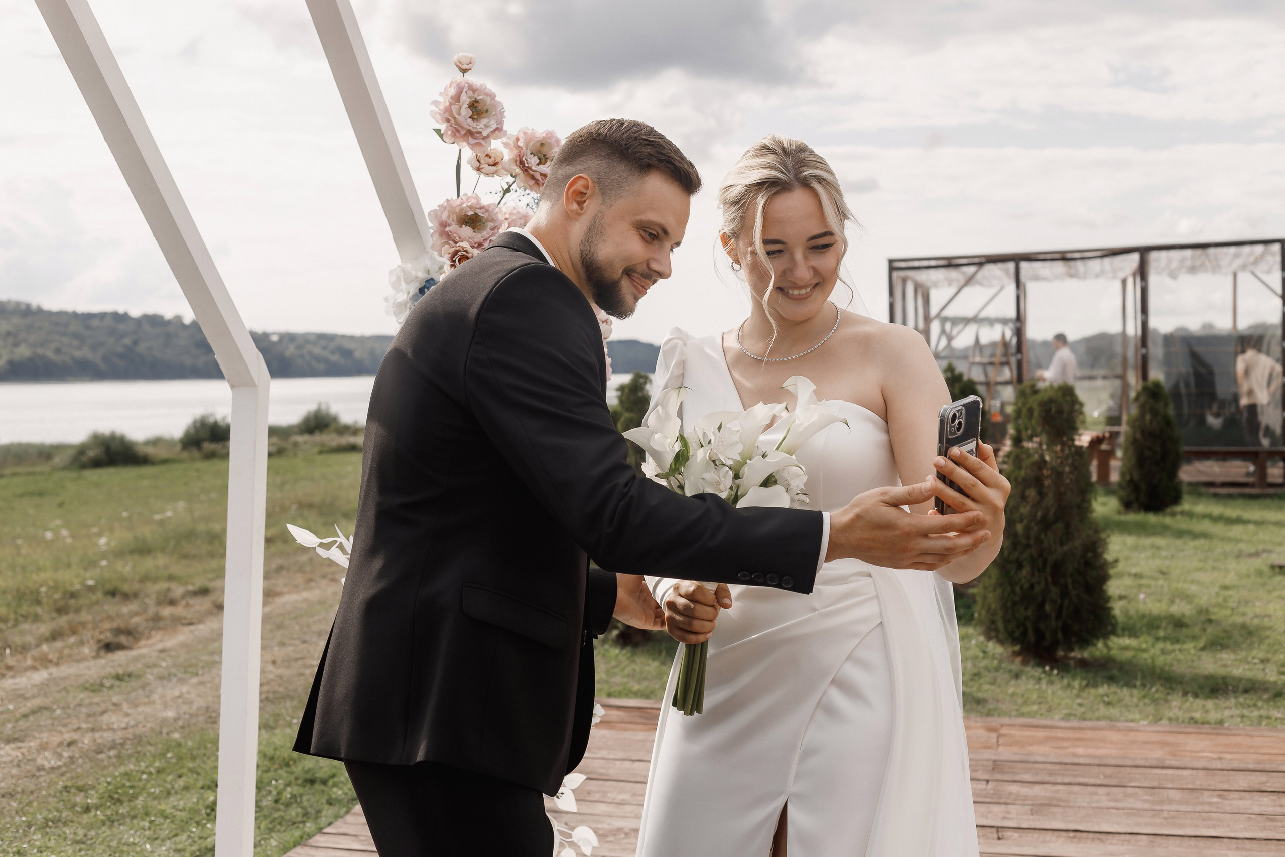 Lock lips. Свадебный фотограф Дмитрий Воробьев Ярославль