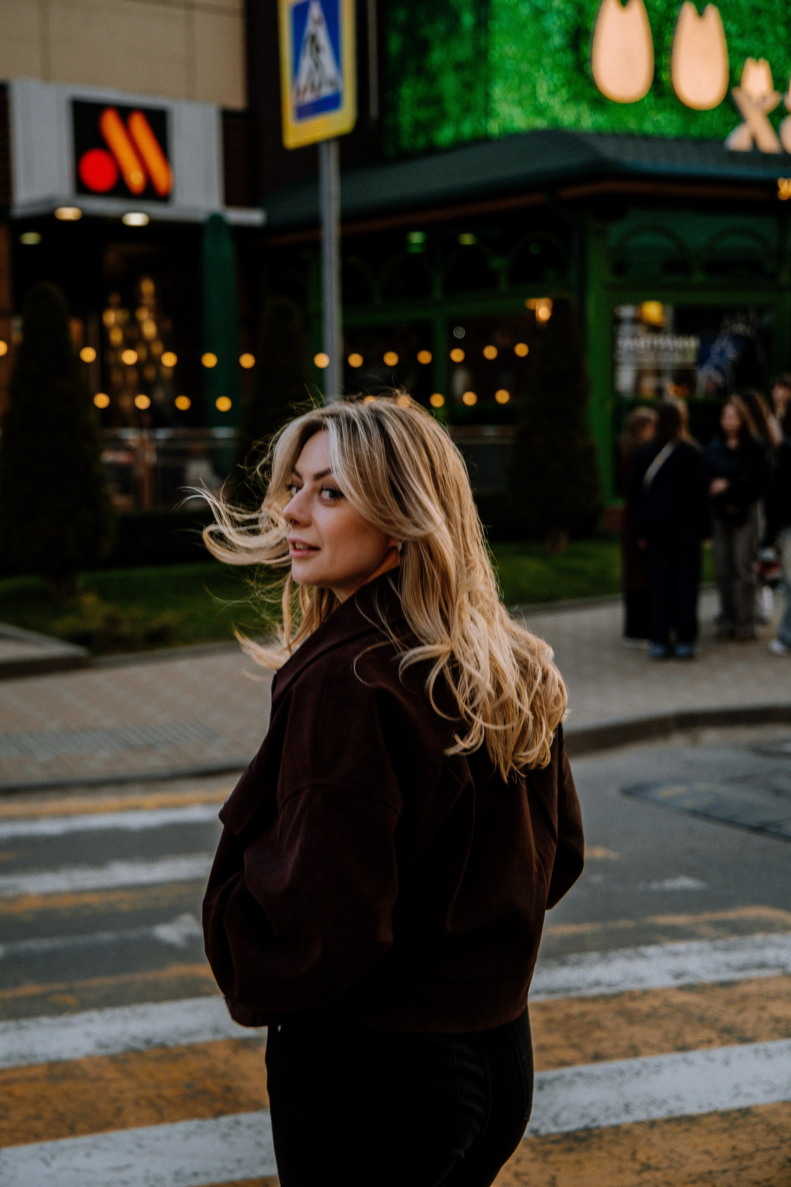 Городская прогулка с Александрой. Семейный фотограф | Керчь | Ивановская Виктория