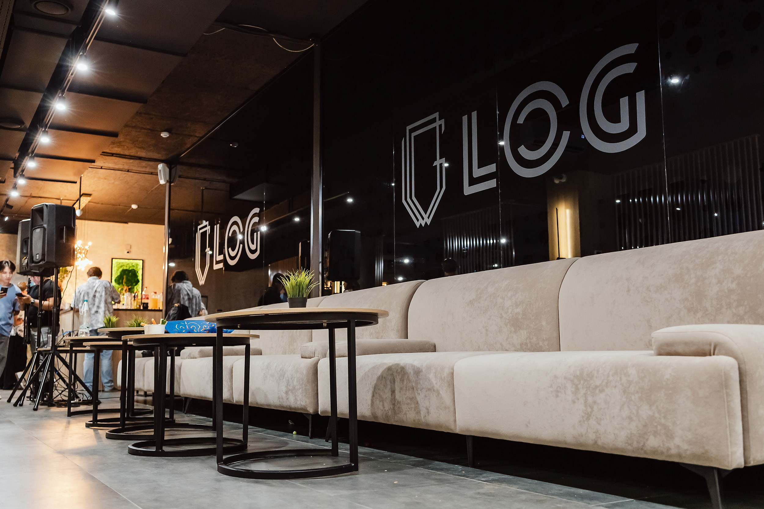 Открытие компьютерного клуба LOG. Кипятком Павлодар